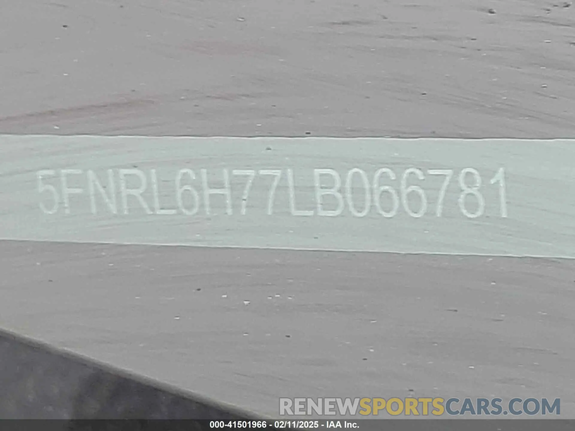 9 Photograph of a damaged car 5FNRL6H77LB066781 HONDA ODYSSEY 2020