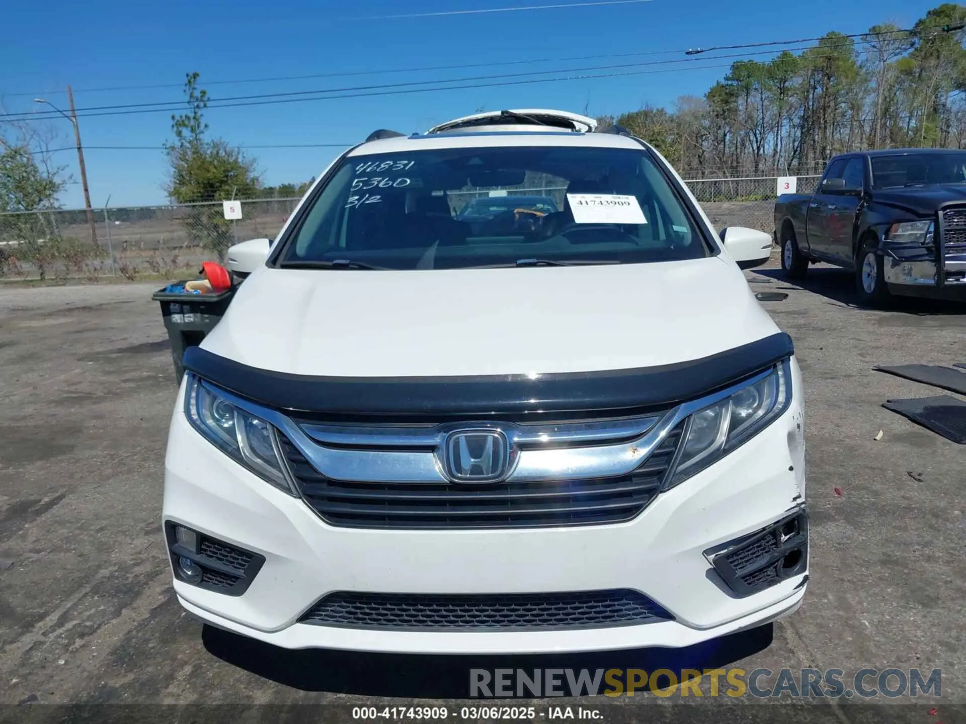 12 Фотография поврежденного автомобиля 5FNRL6H79LB025360 HONDA ODYSSEY 2020