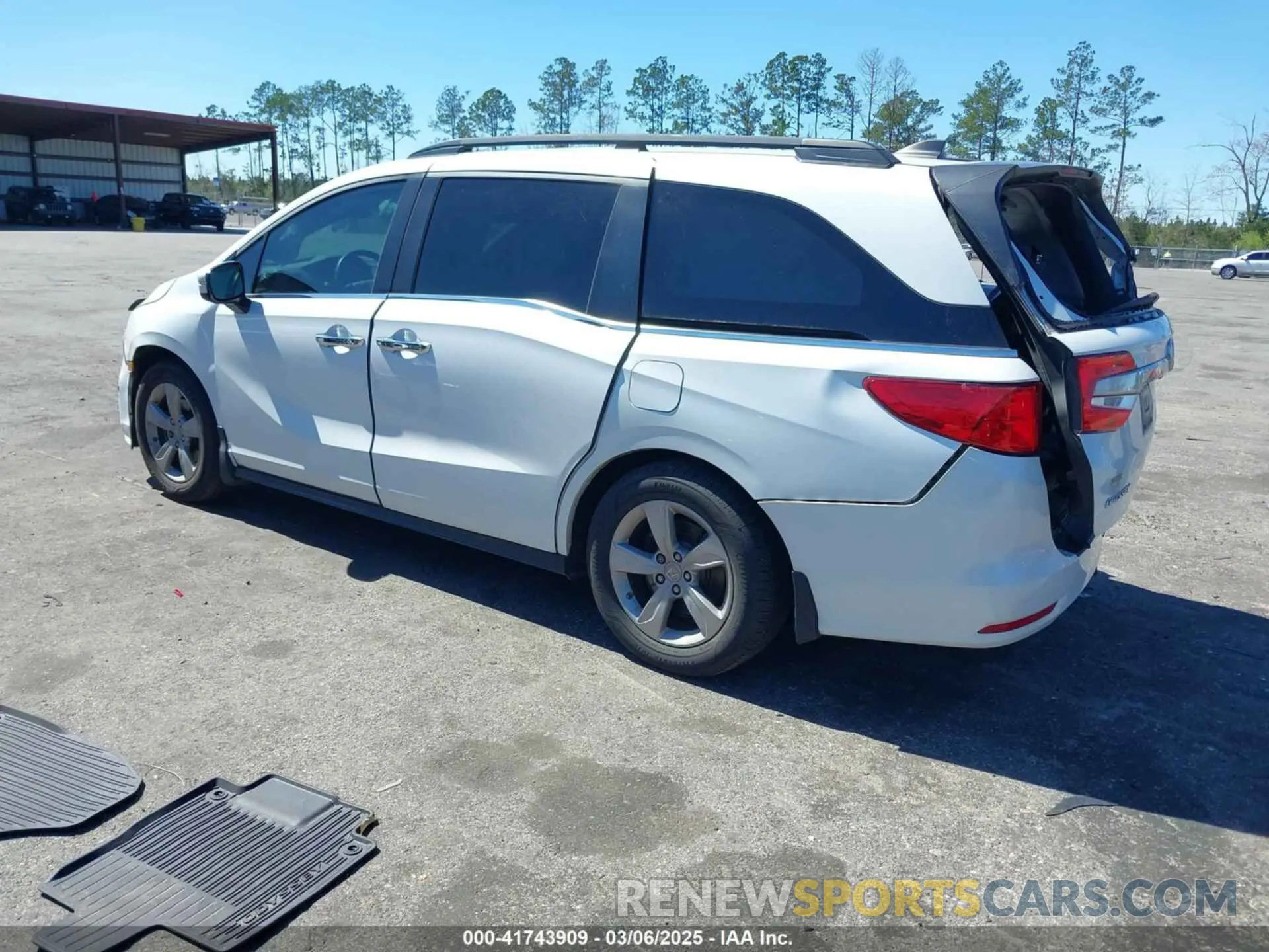 3 Фотография поврежденного автомобиля 5FNRL6H79LB025360 HONDA ODYSSEY 2020