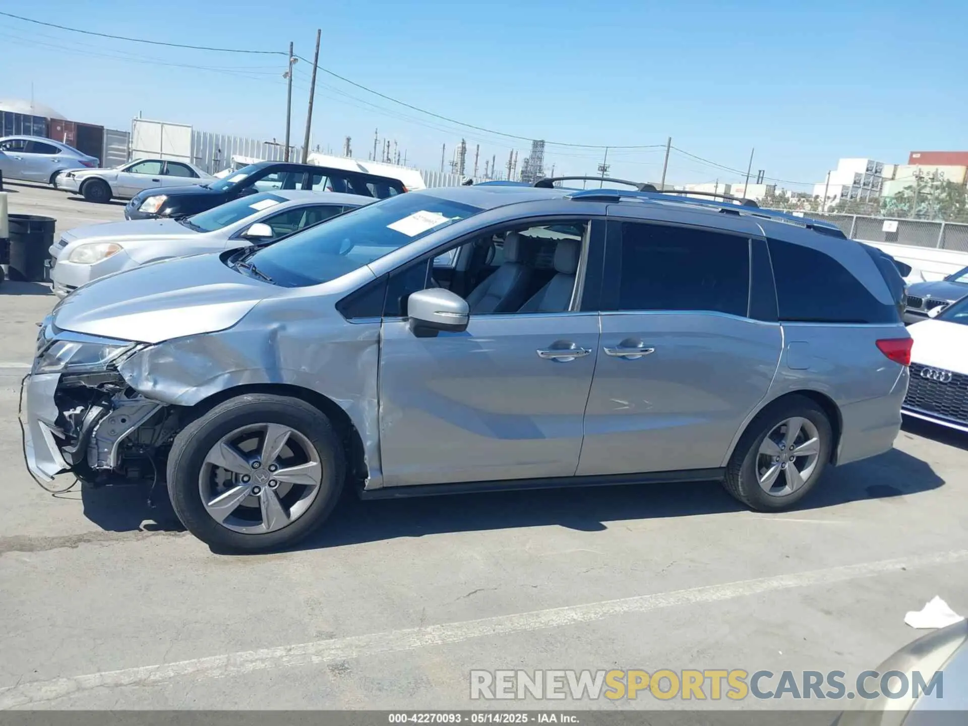 14 Photograph of a damaged car 5FNRL6H79LB048976 HONDA ODYSSEY 2020