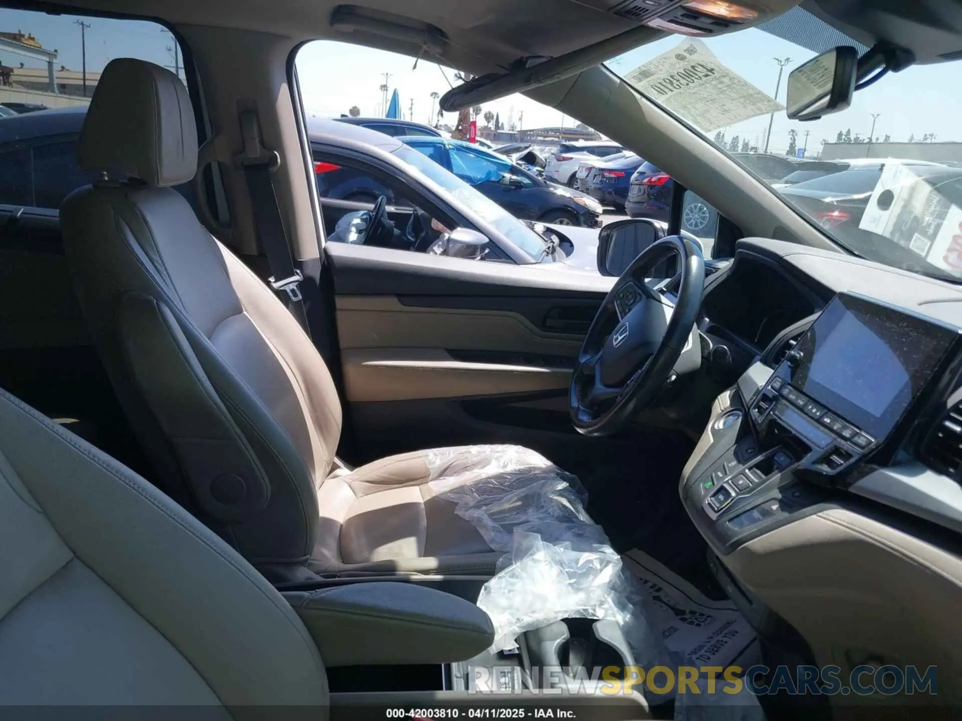 5 Photograph of a damaged car 5FNRL6H81LB028083 HONDA ODYSSEY 2020
