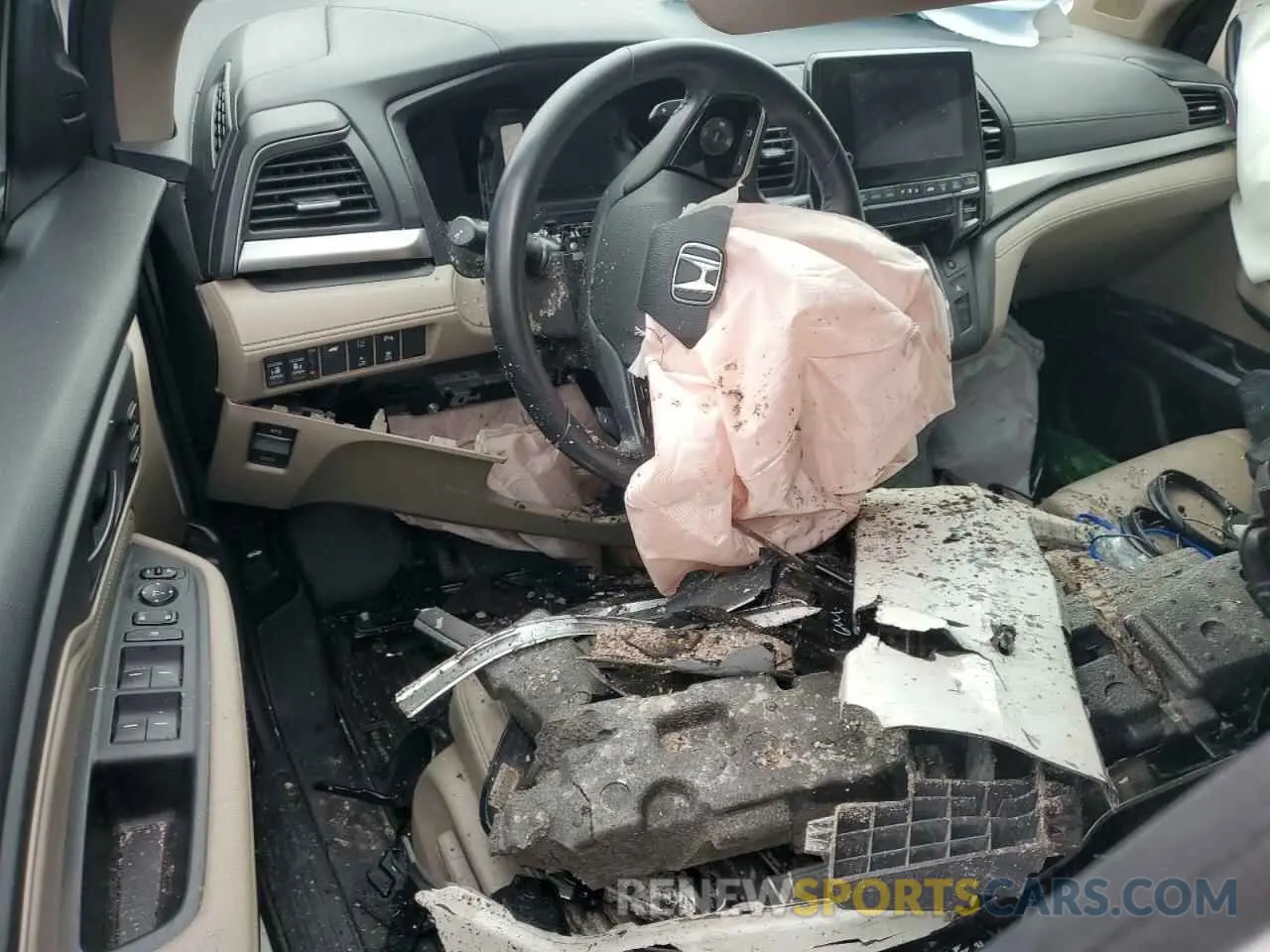 8 Photograph of a damaged car 5FNRL6H81LB041576 HONDA ODYSSEY 2020