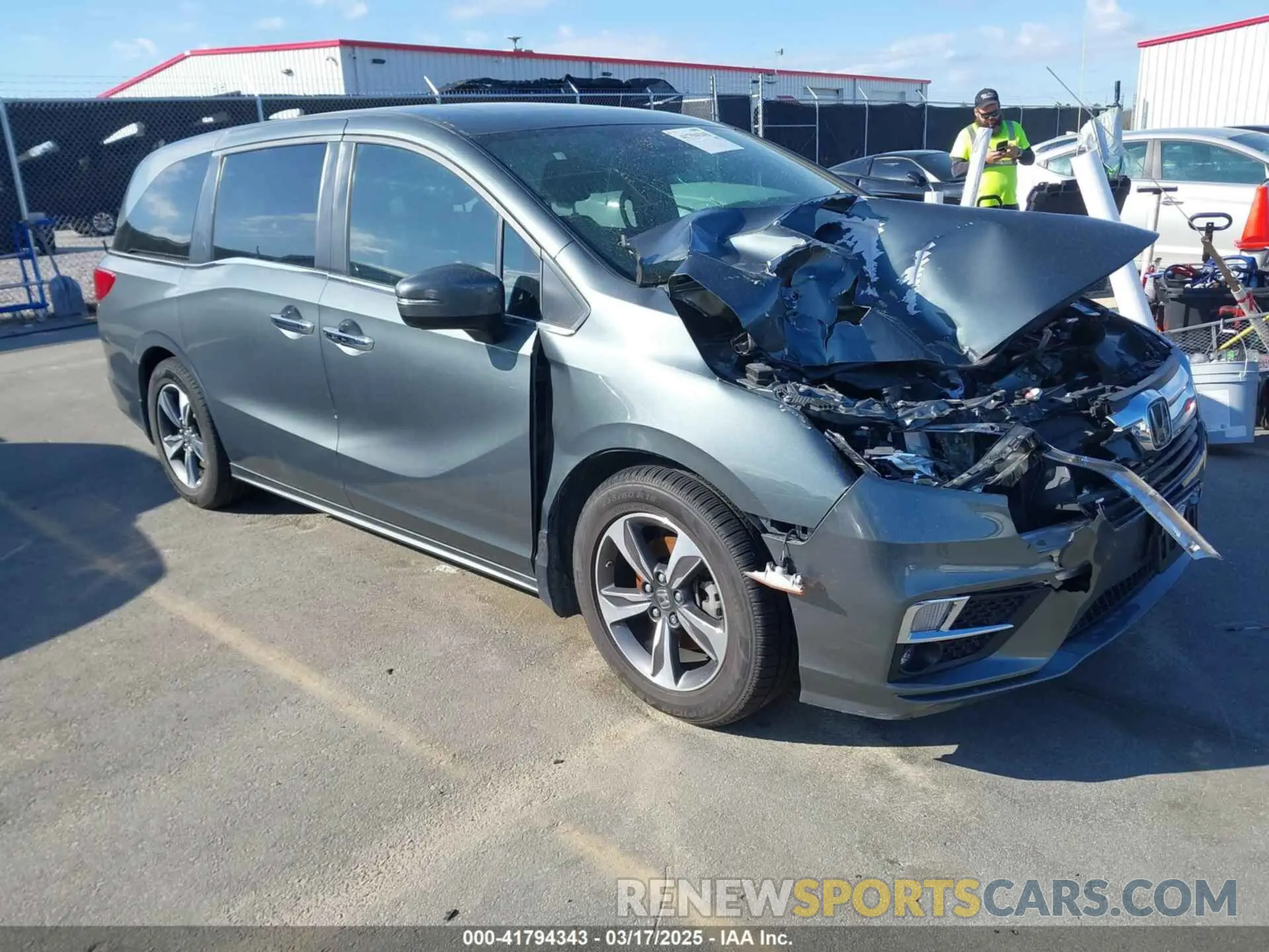 1 Фотография поврежденного автомобиля 5FNRL6H8XLB035047 HONDA ODYSSEY 2020