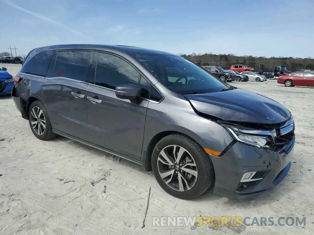 4 Photograph of a damaged car 5FNRL6H91LB023846 HONDA ODYSSEY 2020