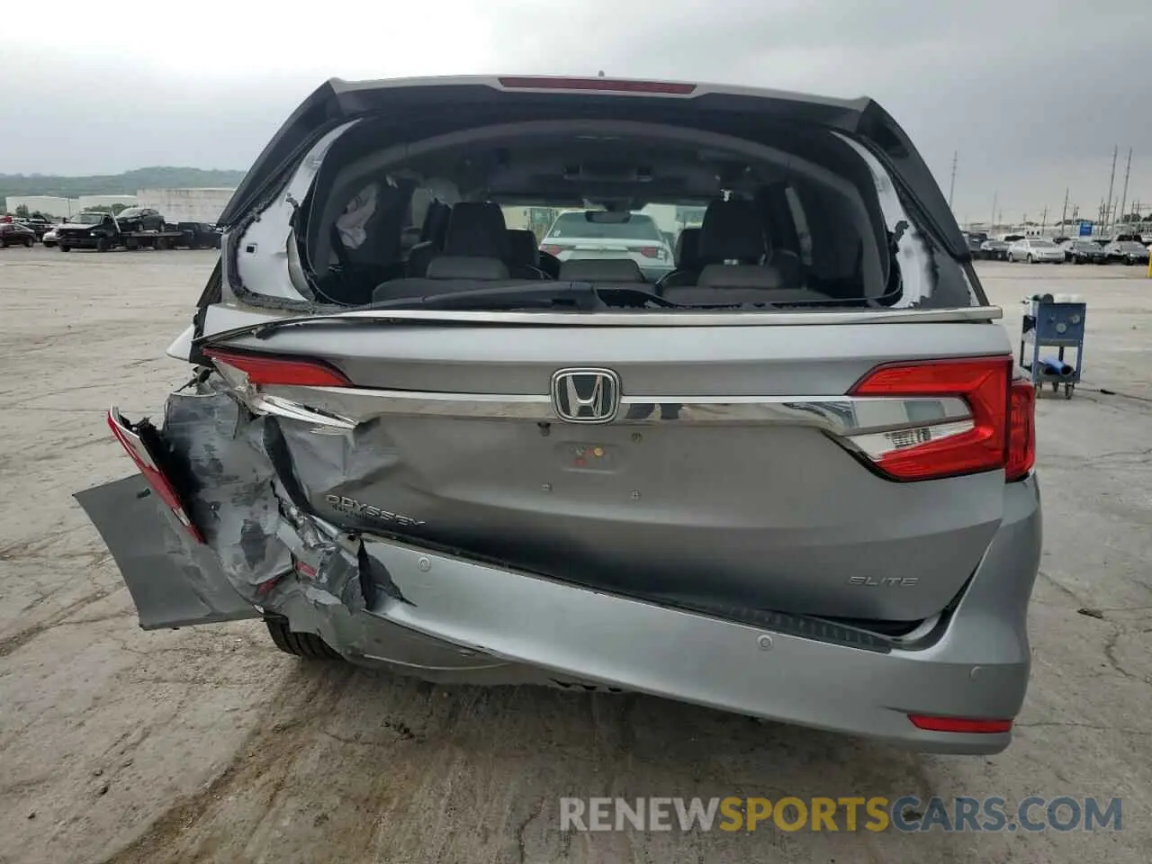 6 Photograph of a damaged car 5FNRL6H98LB007367 HONDA ODYSSEY 2020