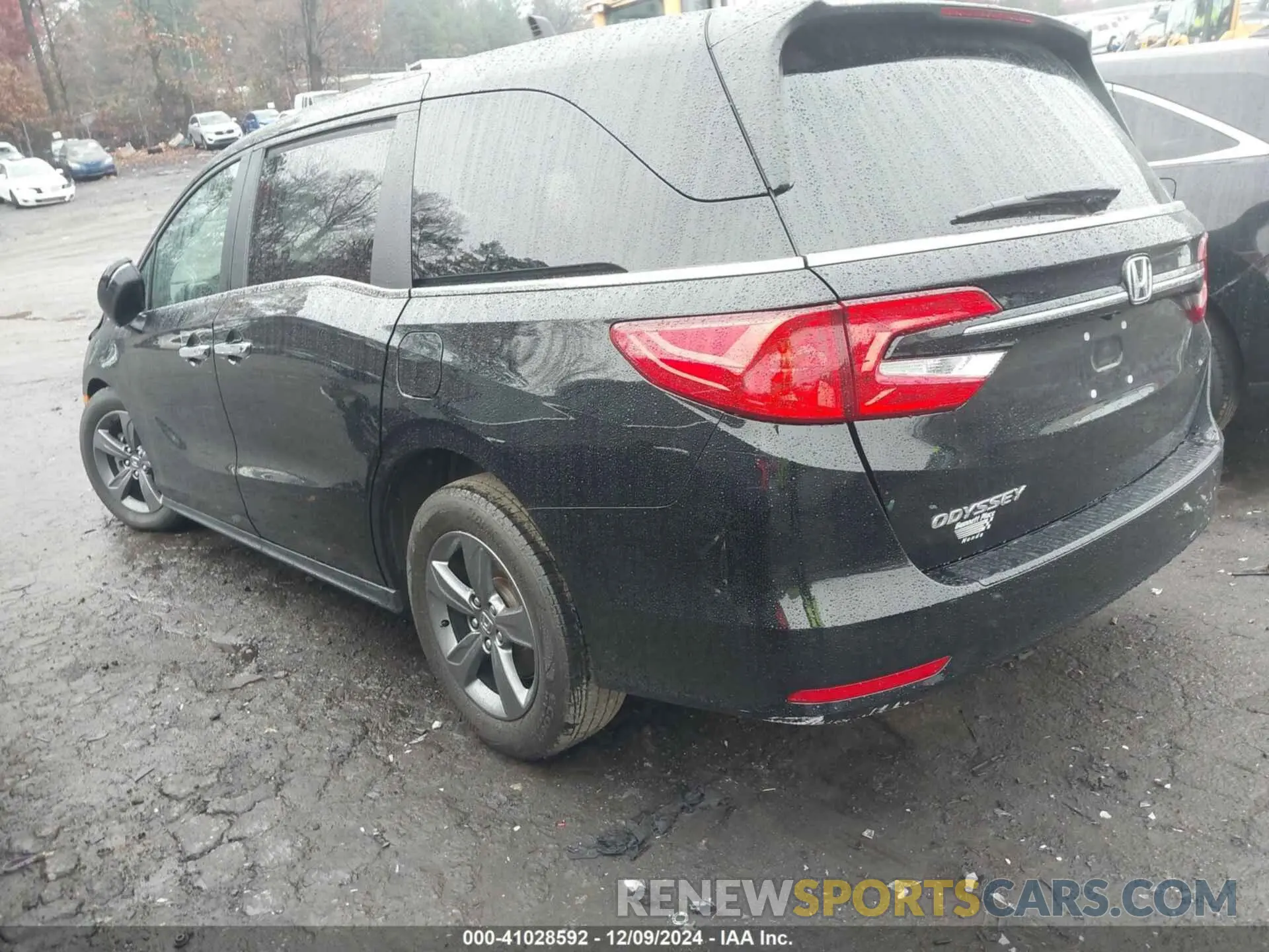 3 Photograph of a damaged car 5FNRL6H53MB010305 HONDA ODYSSEY 2021