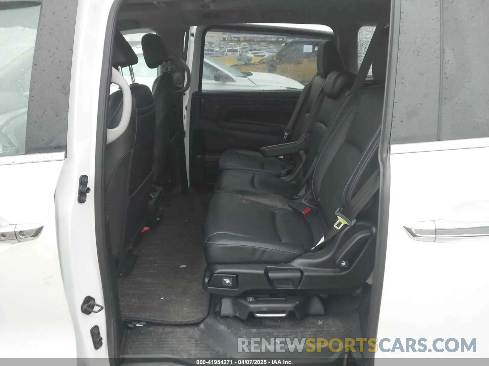 8 Фотография поврежденного автомобиля 5FNRL6H80MB033650 HONDA ODYSSEY 2021