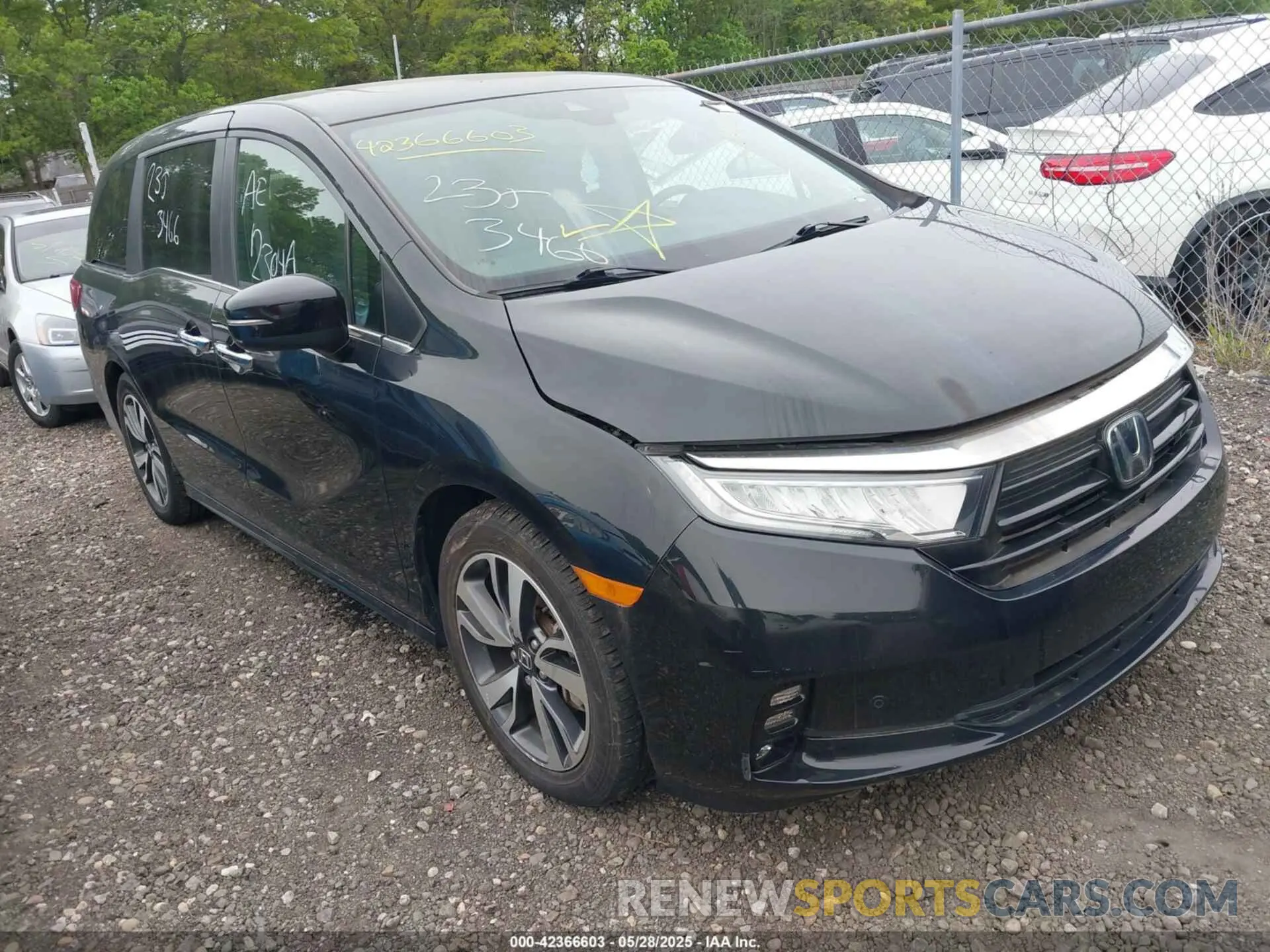 1 Photograph of a damaged car 5FNRL6H82MB002545 HONDA ODYSSEY 2021