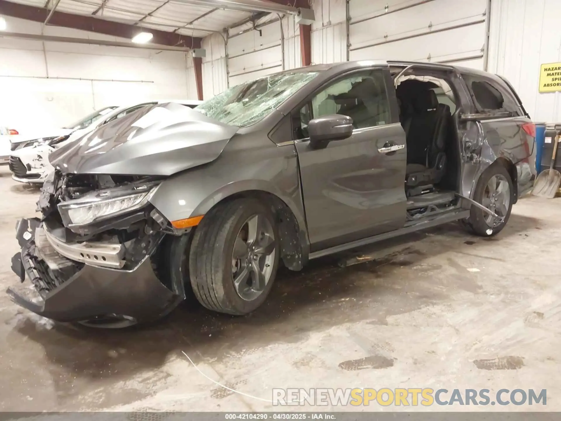 2 Photograph of a damaged car 5FNRL6H82MB025923 HONDA ODYSSEY 2021