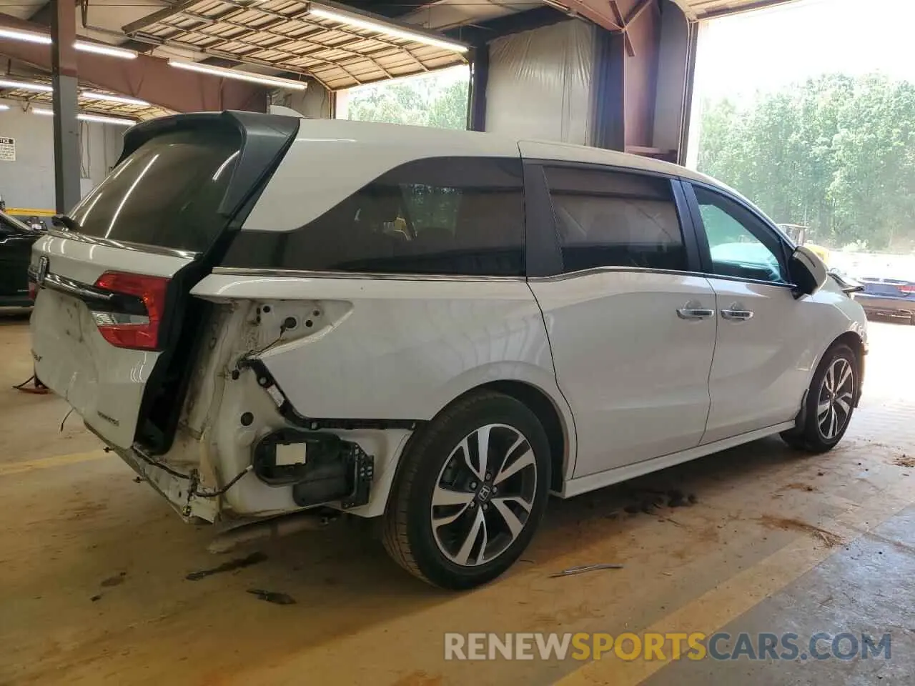 3 Фотография поврежденного автомобиля 5FNRL6H89MB018290 HONDA ODYSSEY 2021