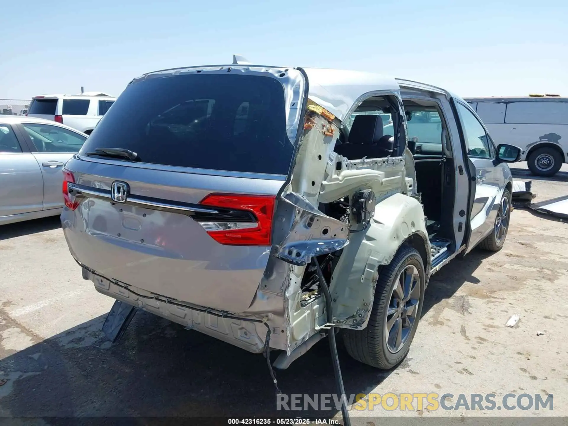 4 Фотография поврежденного автомобиля 5FNRL6H94MB003172 HONDA ODYSSEY 2021