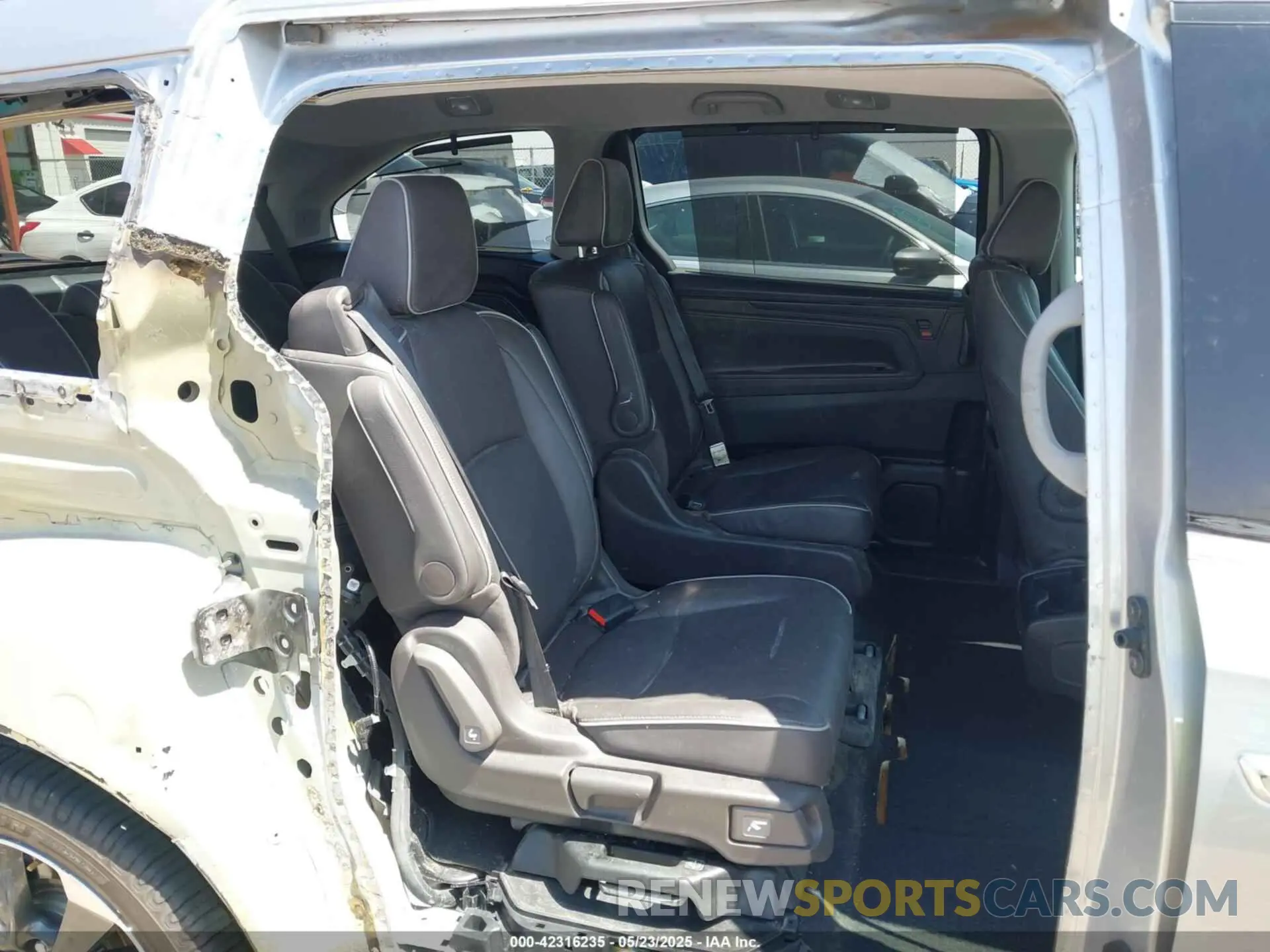 8 Фотография поврежденного автомобиля 5FNRL6H94MB003172 HONDA ODYSSEY 2021