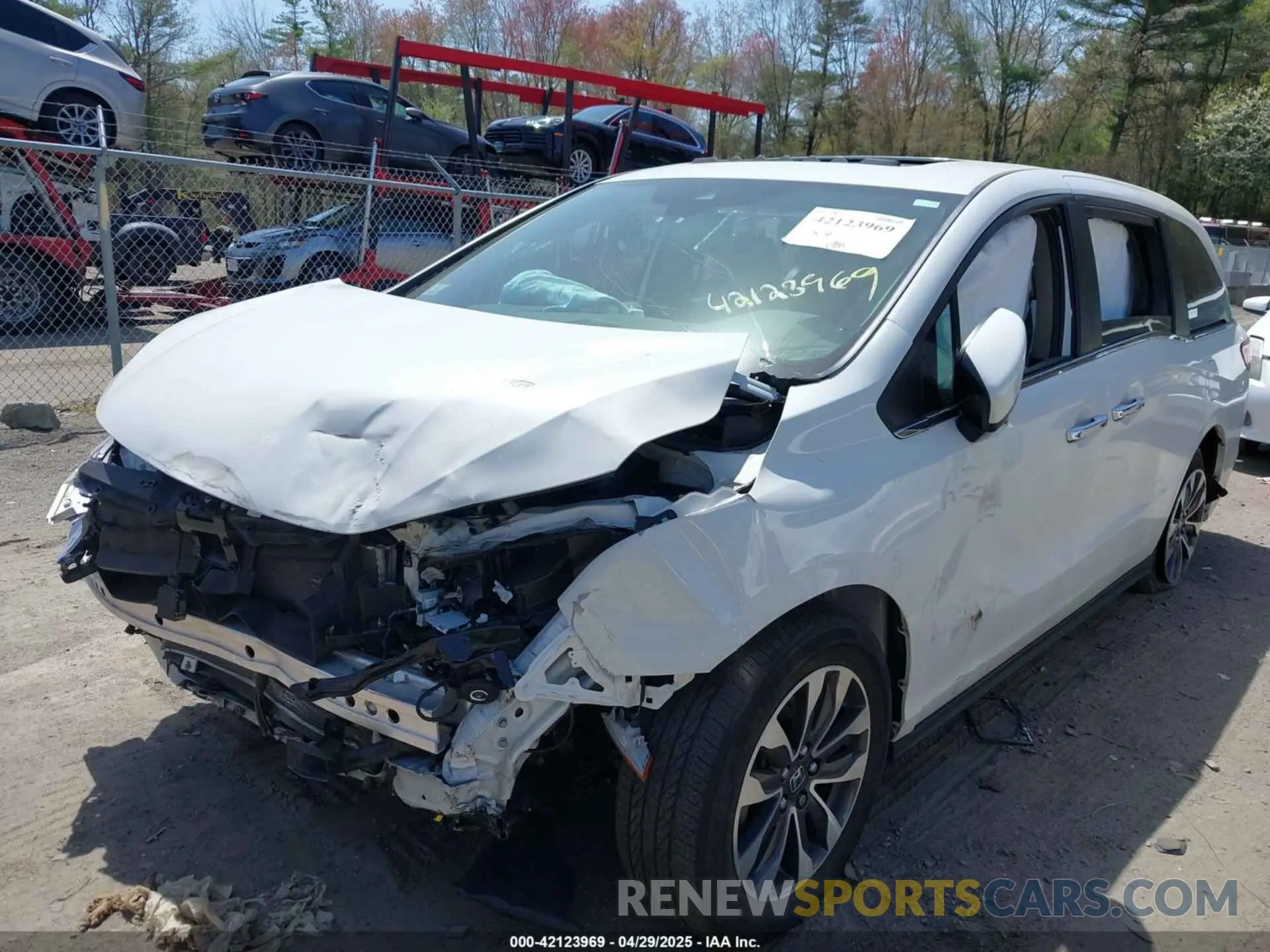 2 Photograph of a damaged car 5FNRL6H70NB061716 HONDA ODYSSEY 2022