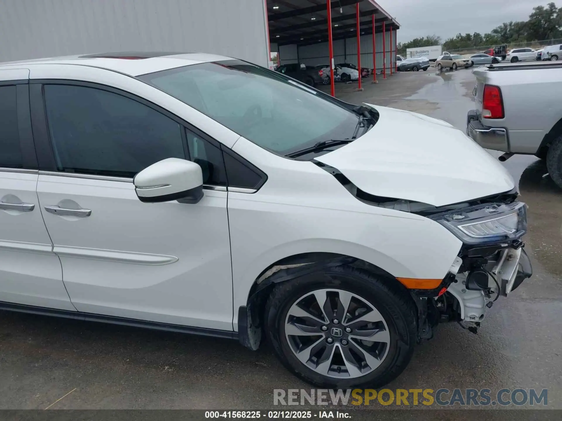 19 Photograph of a damaged car 5FNRL6H79NB052769 HONDA ODYSSEY 2022