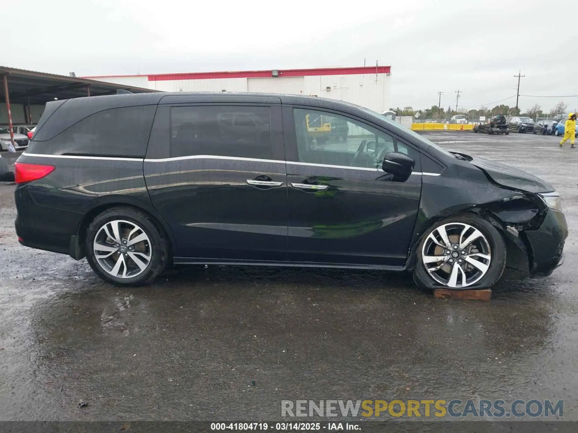 13 Photograph of a damaged car 5FNRL6H80NB047243 HONDA ODYSSEY 2022