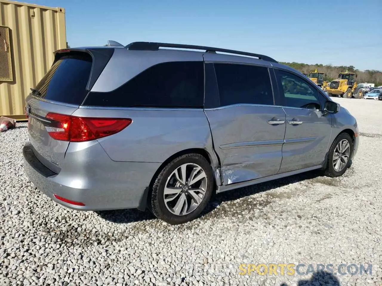 3 Photograph of a damaged car 5FNRL6H83NB055949 HONDA ODYSSEY 2022