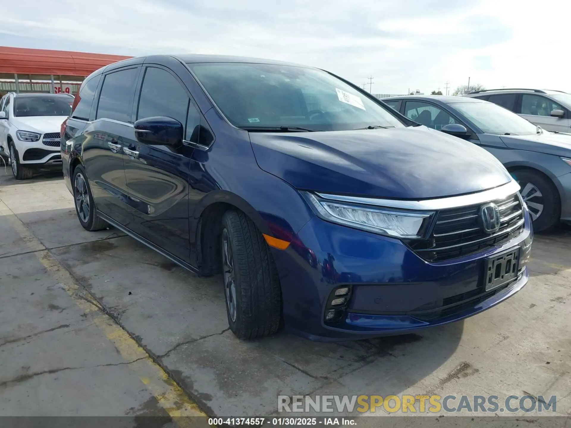 1 Photograph of a damaged car 5FNRL6H92NB056762 HONDA ODYSSEY 2022
