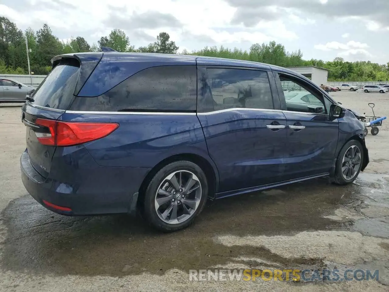 3 Photograph of a damaged car 5FNRL6H94NB051949 HONDA ODYSSEY 2022