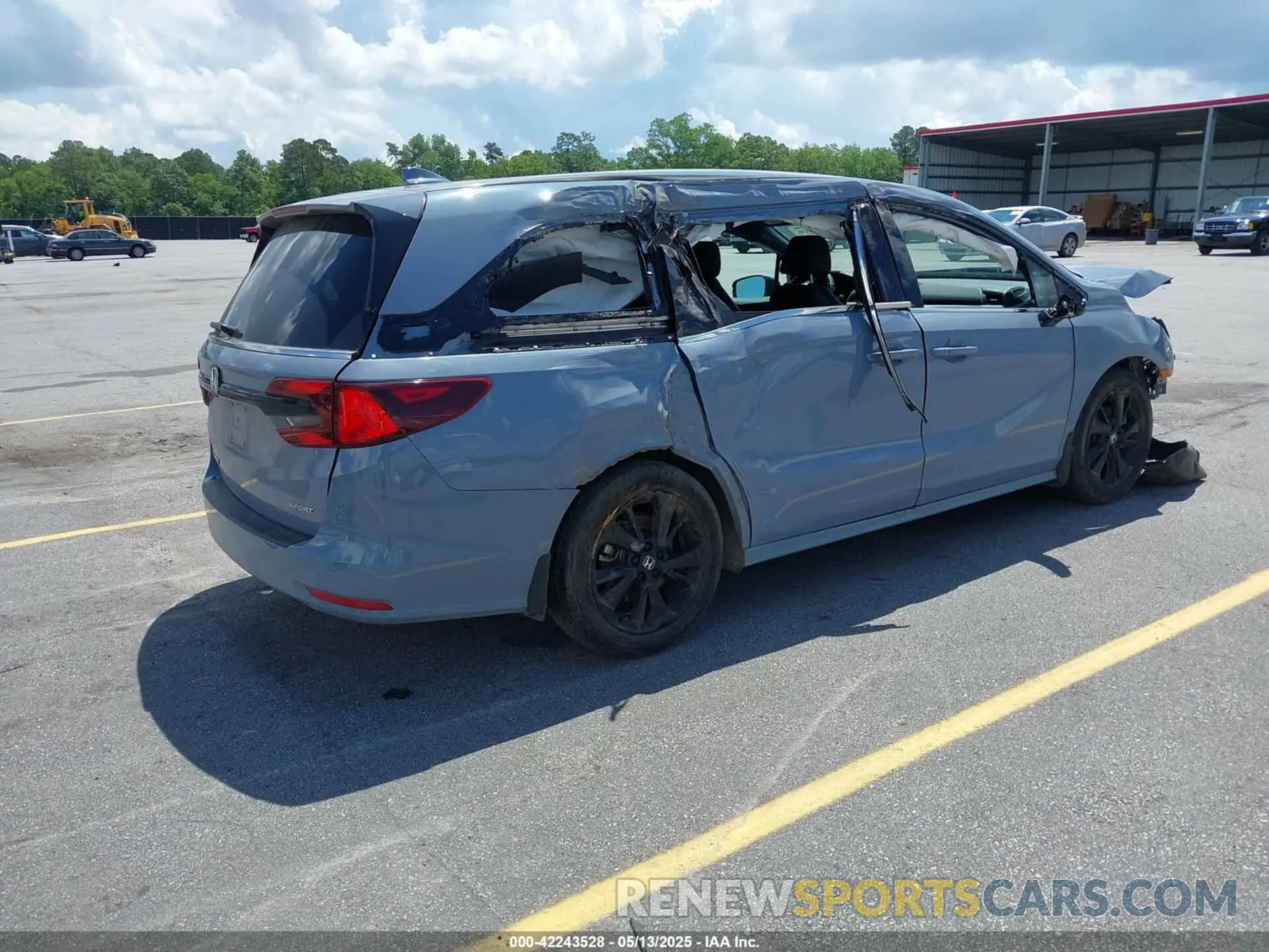 4 Фотография поврежденного автомобиля 5FNRL6H73PB048848 HONDA ODYSSEY 2023
