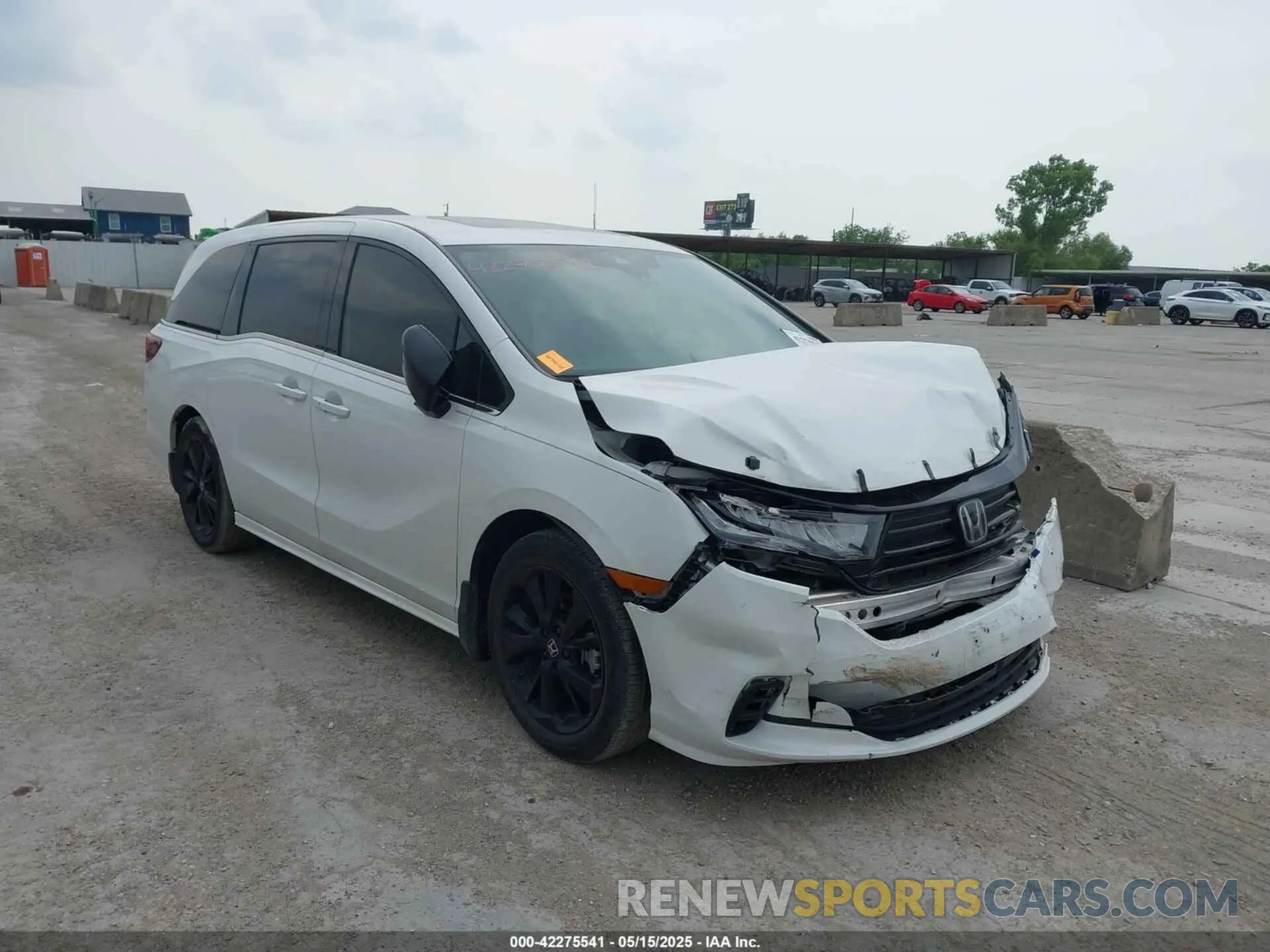 1 Photograph of a damaged car 5FNRL6H74PB045229 HONDA ODYSSEY 2023