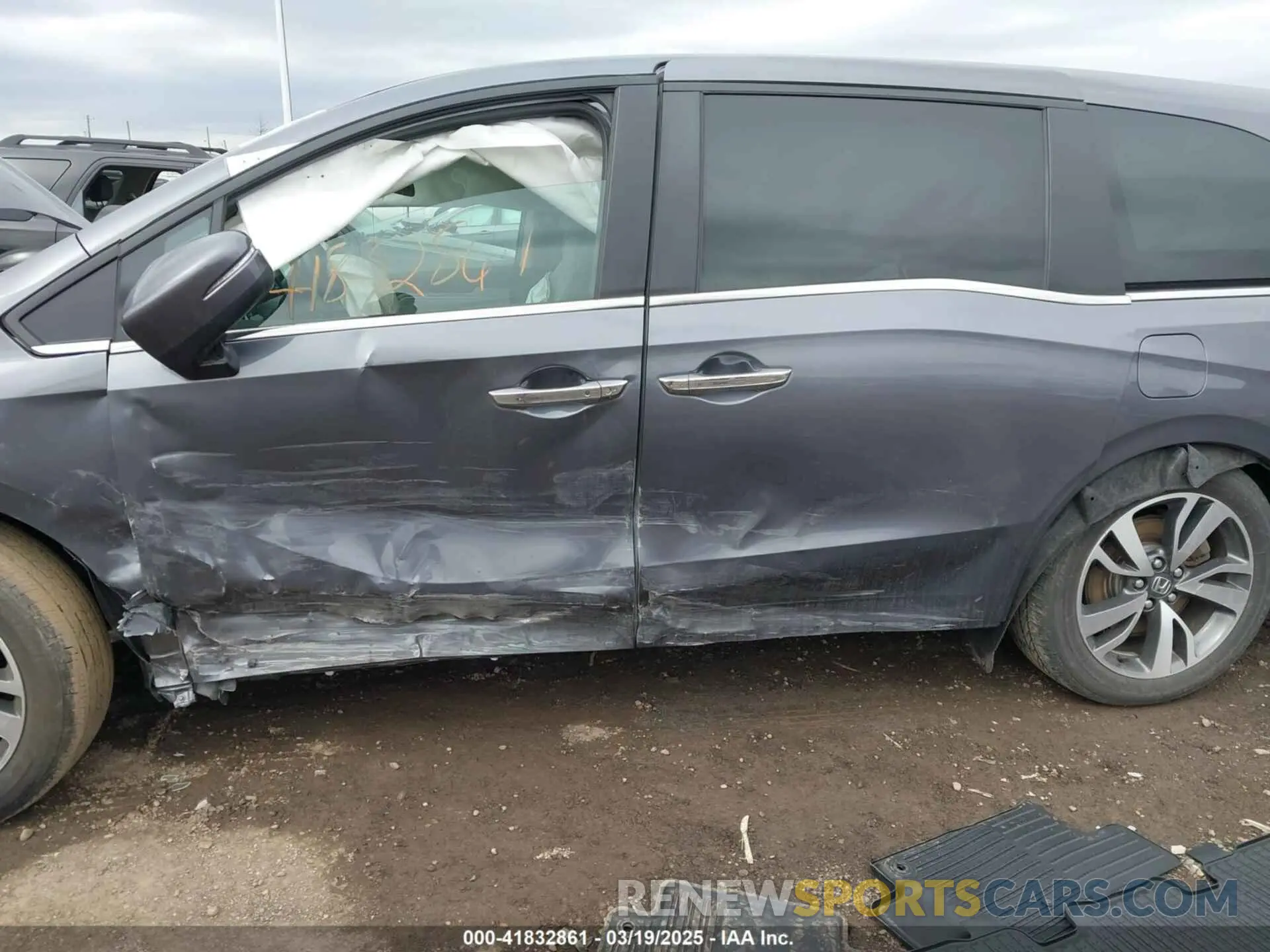 6 Фотография поврежденного автомобиля 5FNRL6H81PB067746 HONDA ODYSSEY 2023
