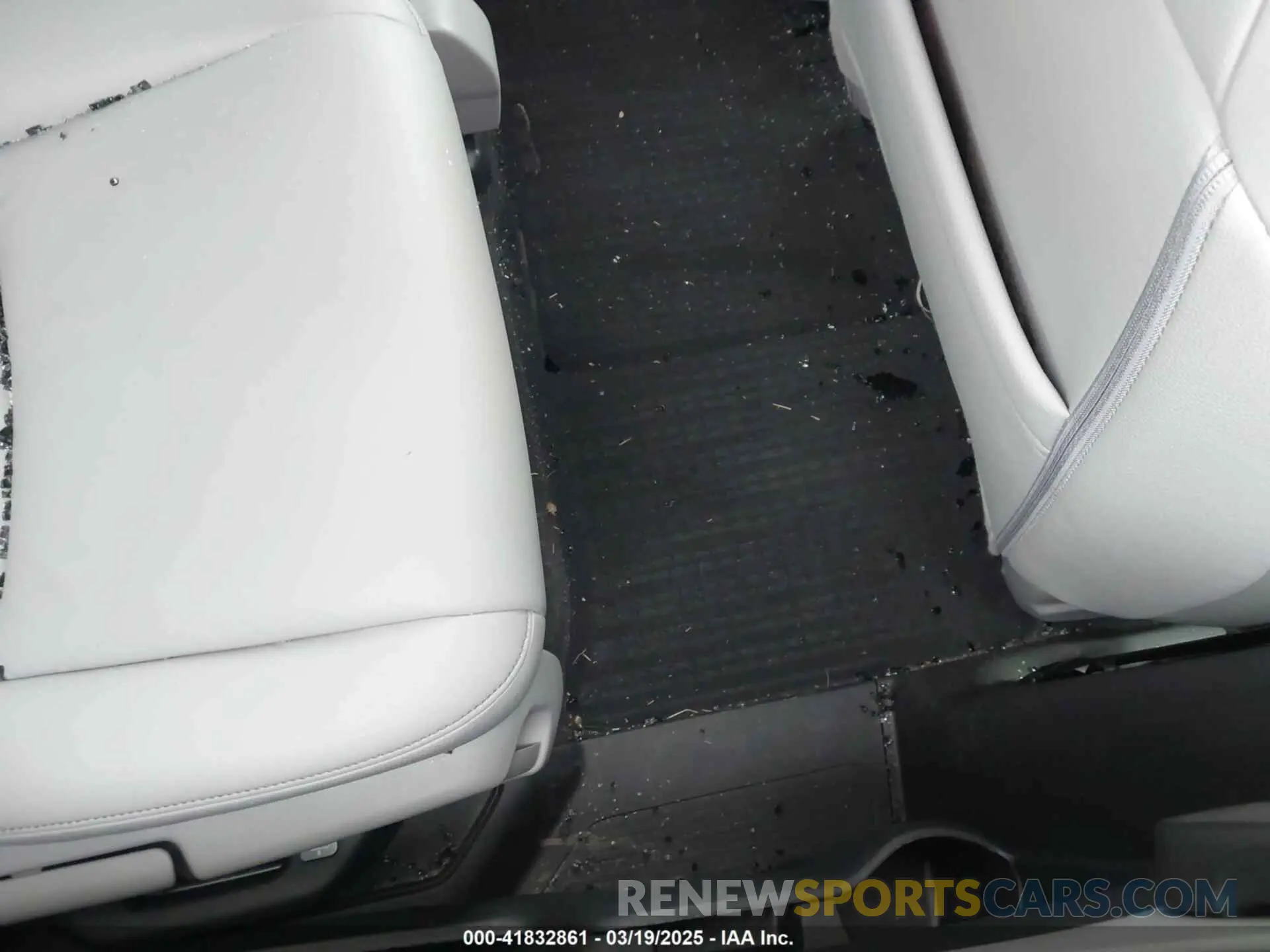 8 Фотография поврежденного автомобиля 5FNRL6H81PB067746 HONDA ODYSSEY 2023
