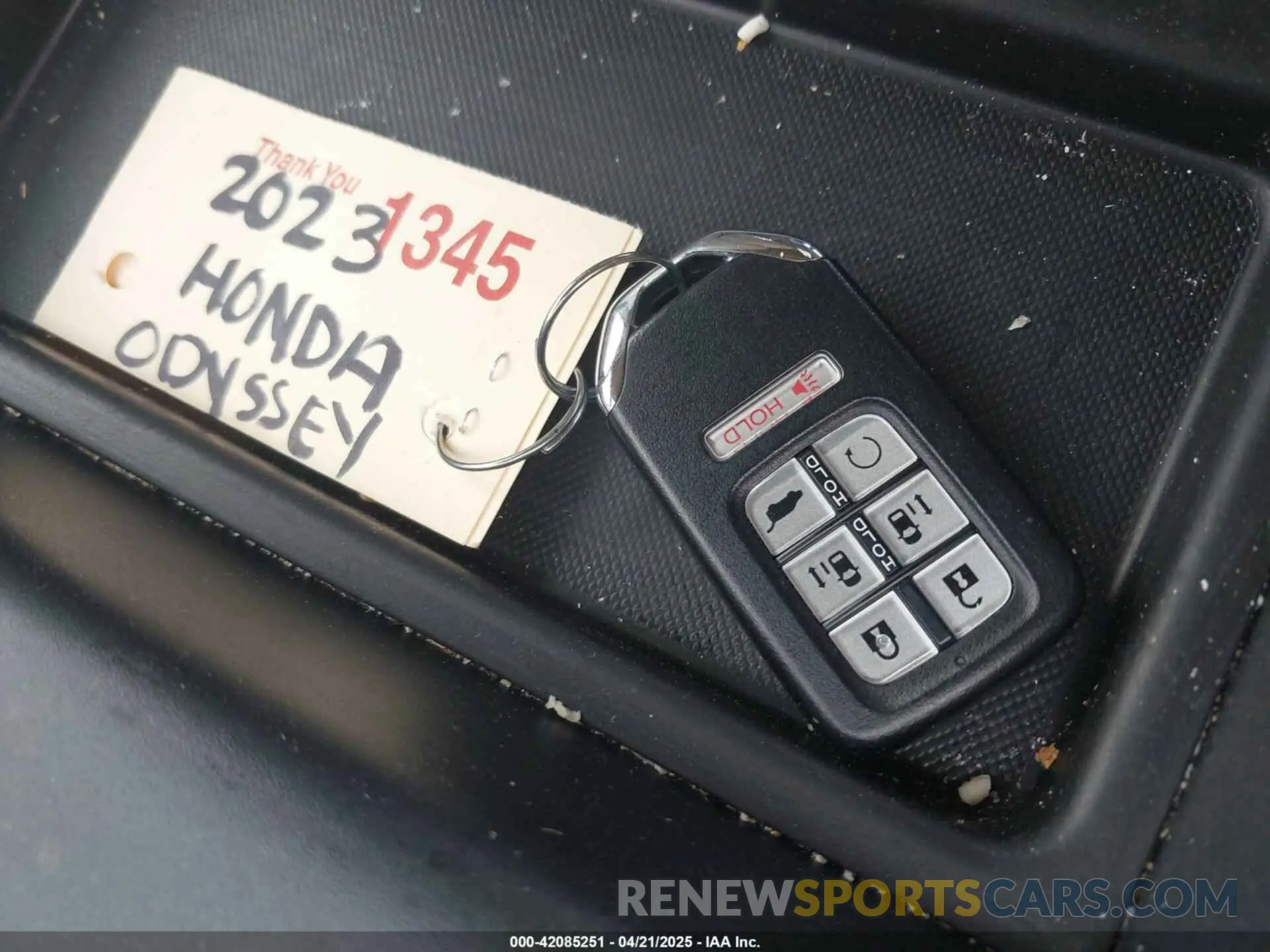11 Photograph of a damaged car 5FNRL6H84PB072746 HONDA ODYSSEY 2023