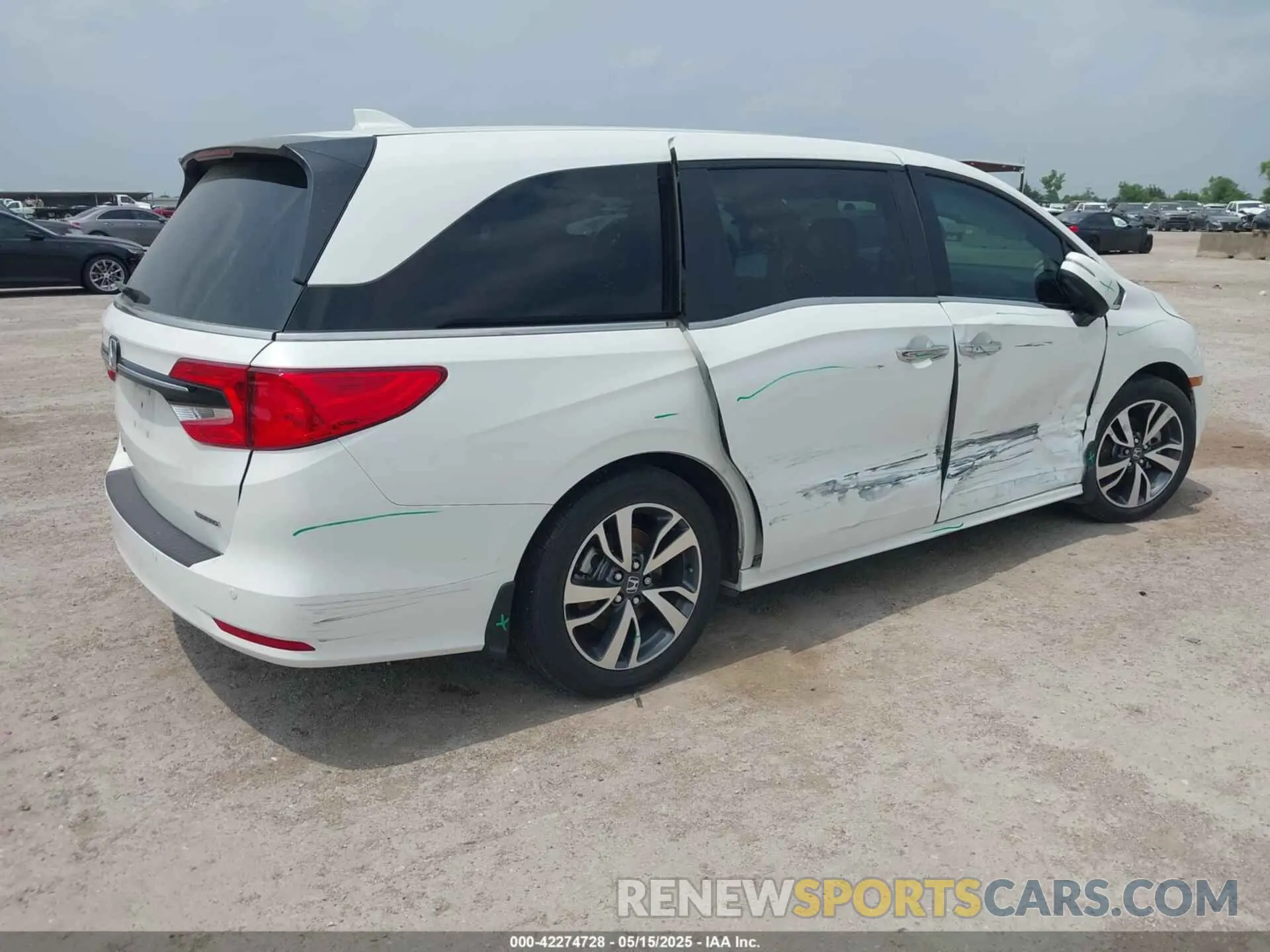 4 Фотография поврежденного автомобиля 5FNRL6H86PB038100 HONDA ODYSSEY 2023
