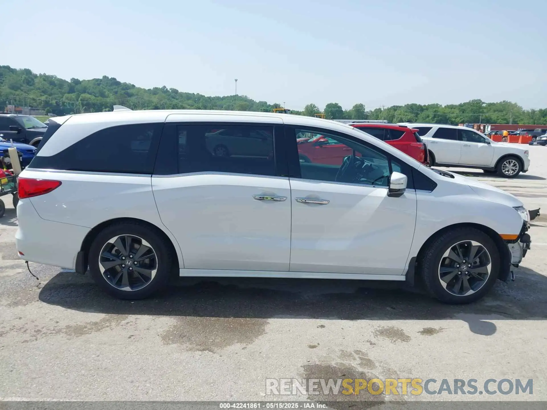 13 Фотография поврежденного автомобиля 5FNRL6H94PB015584 HONDA ODYSSEY 2023