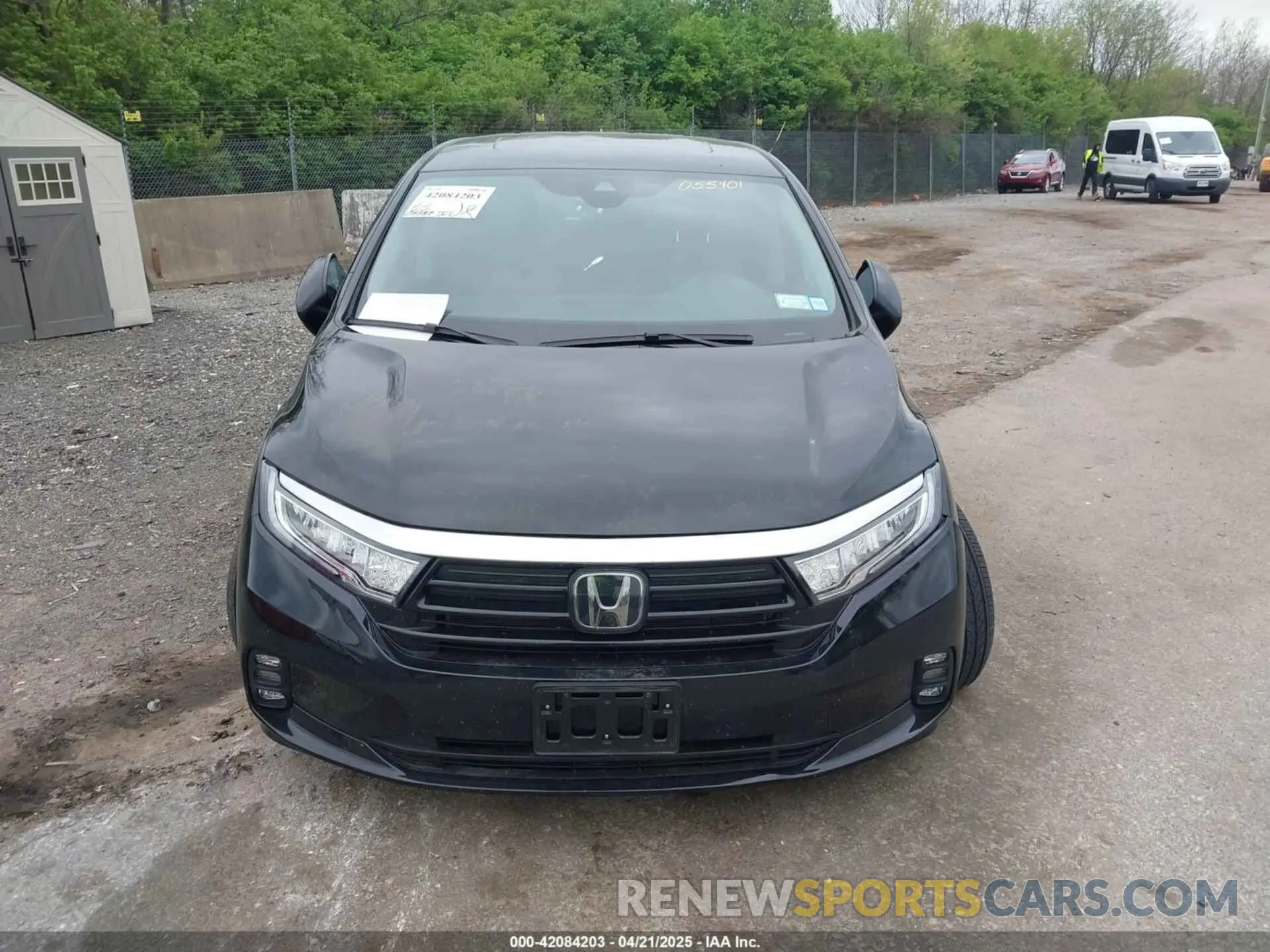 12 Photograph of a damaged car 5FNRL6H64RB055401 HONDA ODYSSEY 2024