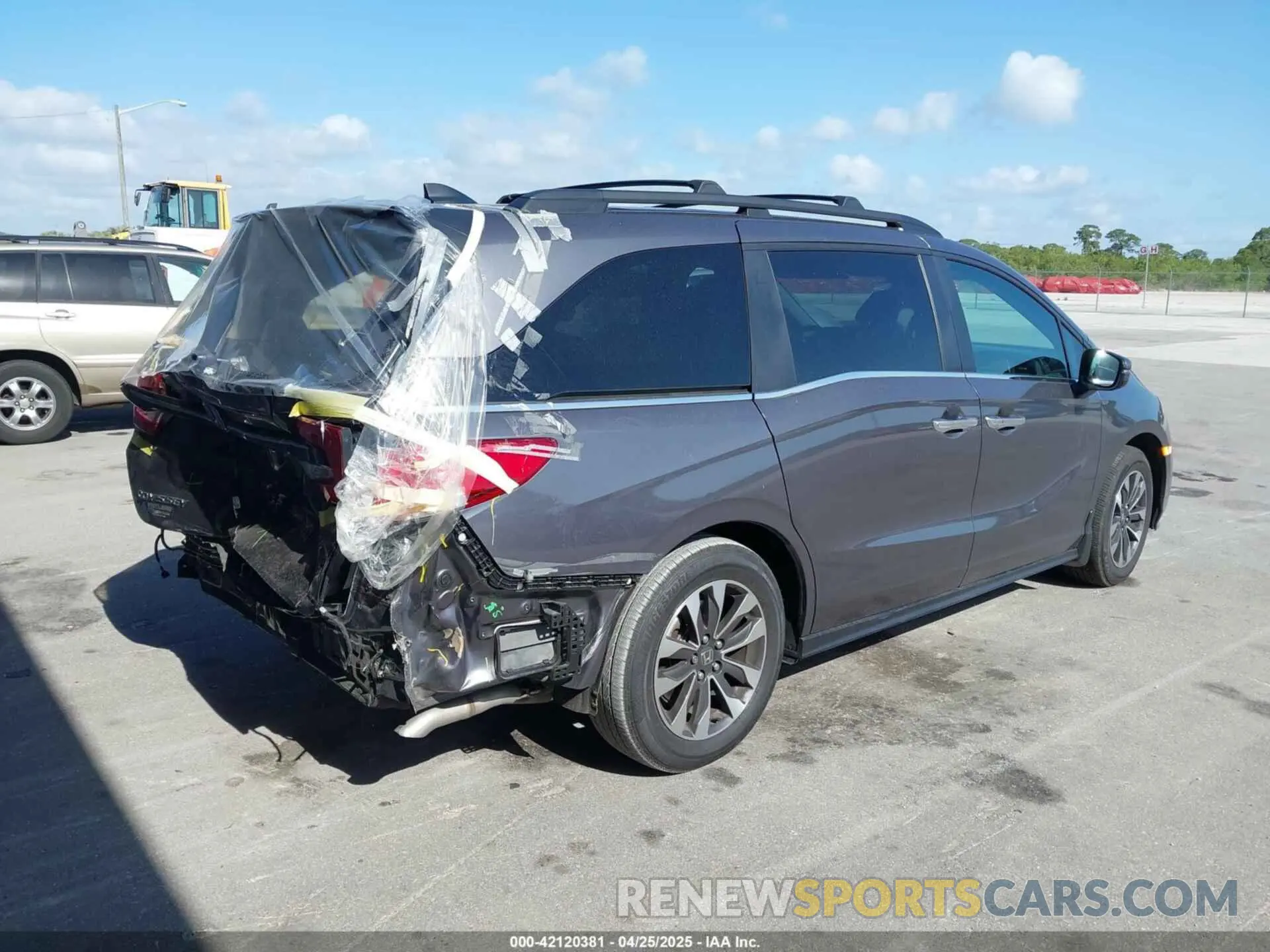 4 Фотография поврежденного автомобиля 5FNRL6H65RB069145 HONDA ODYSSEY 2024