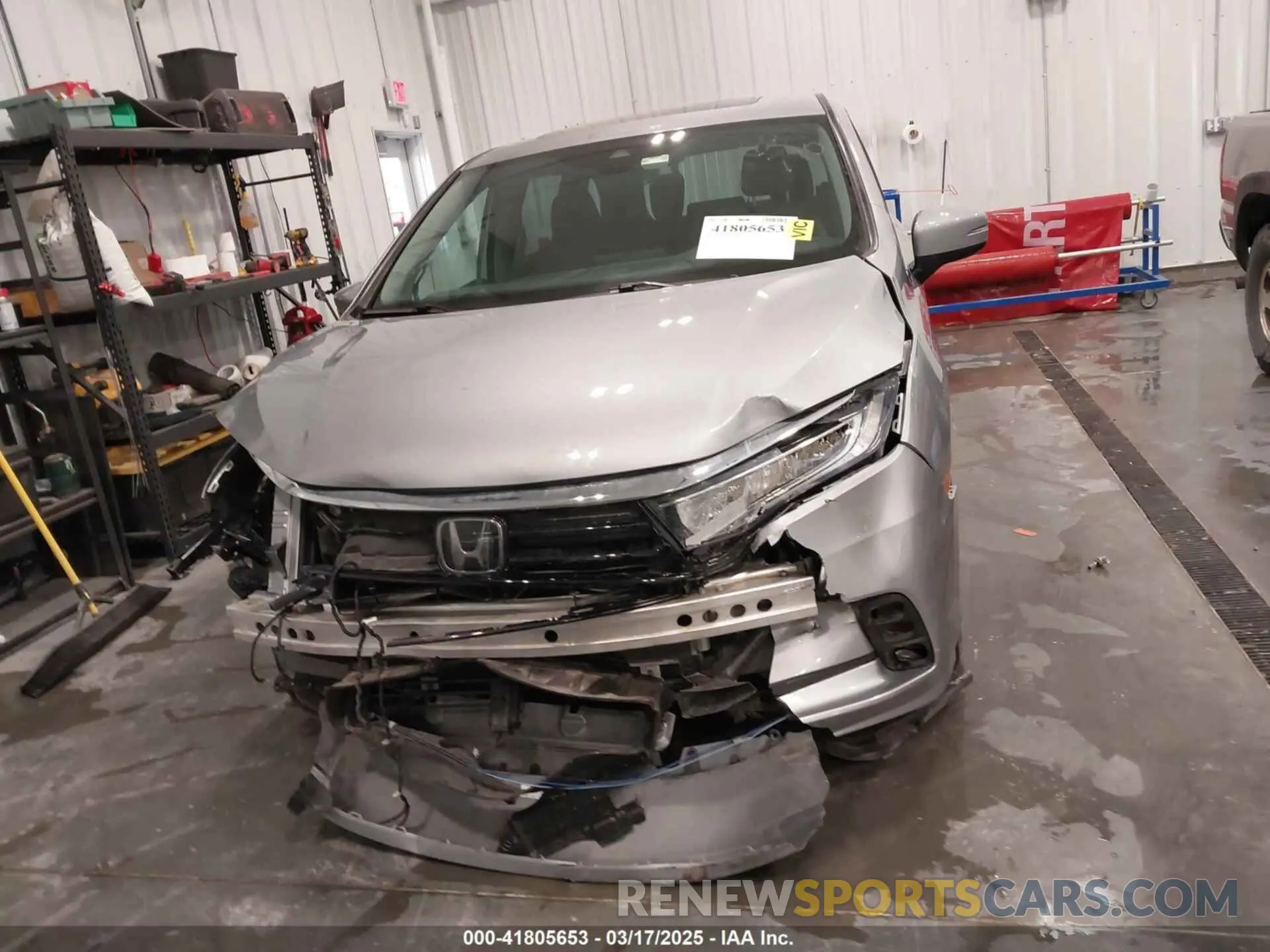 13 Photograph of a damaged car 5FNRL6H6XRB050493 HONDA ODYSSEY 2024