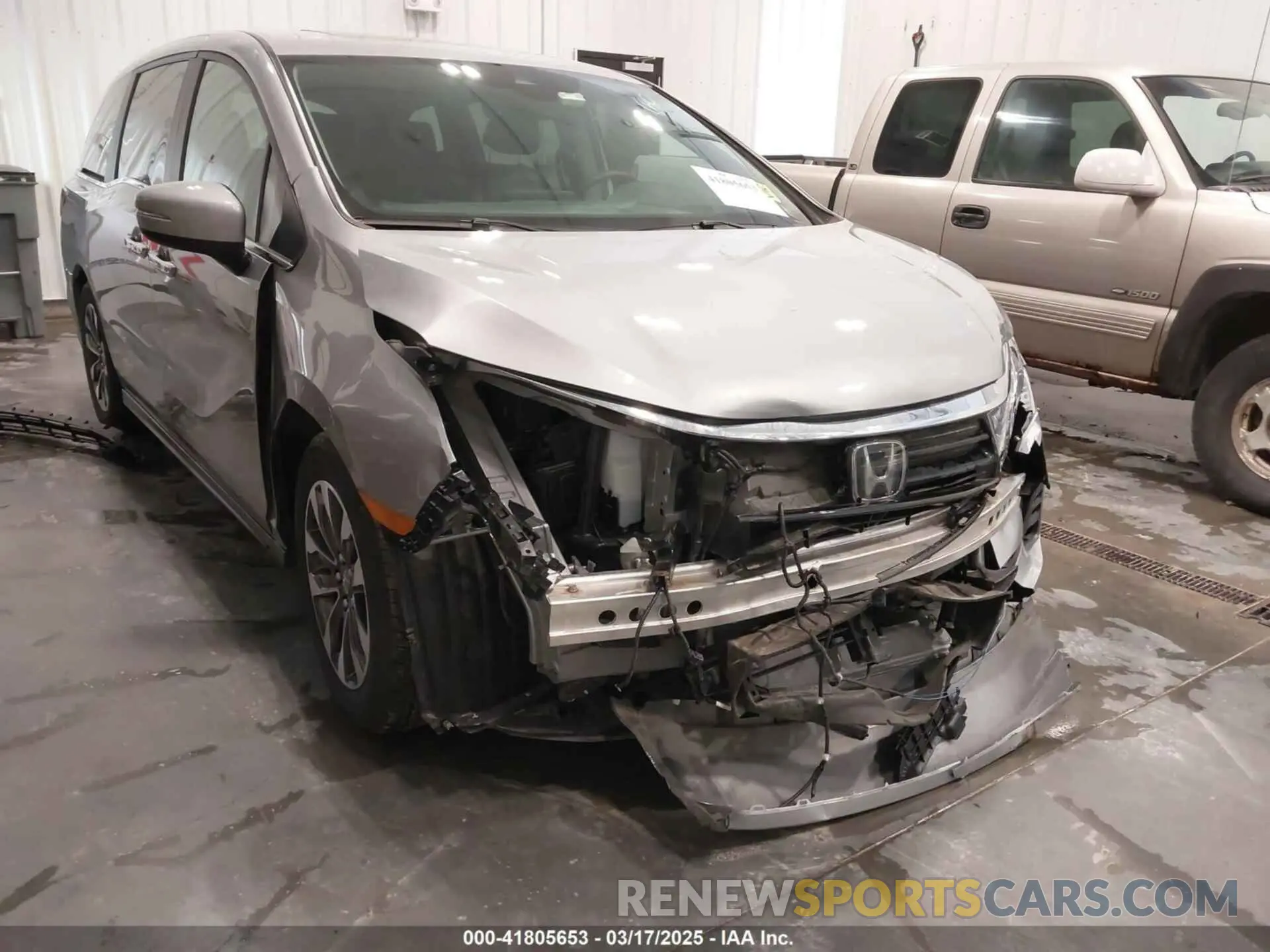 6 Photograph of a damaged car 5FNRL6H6XRB050493 HONDA ODYSSEY 2024