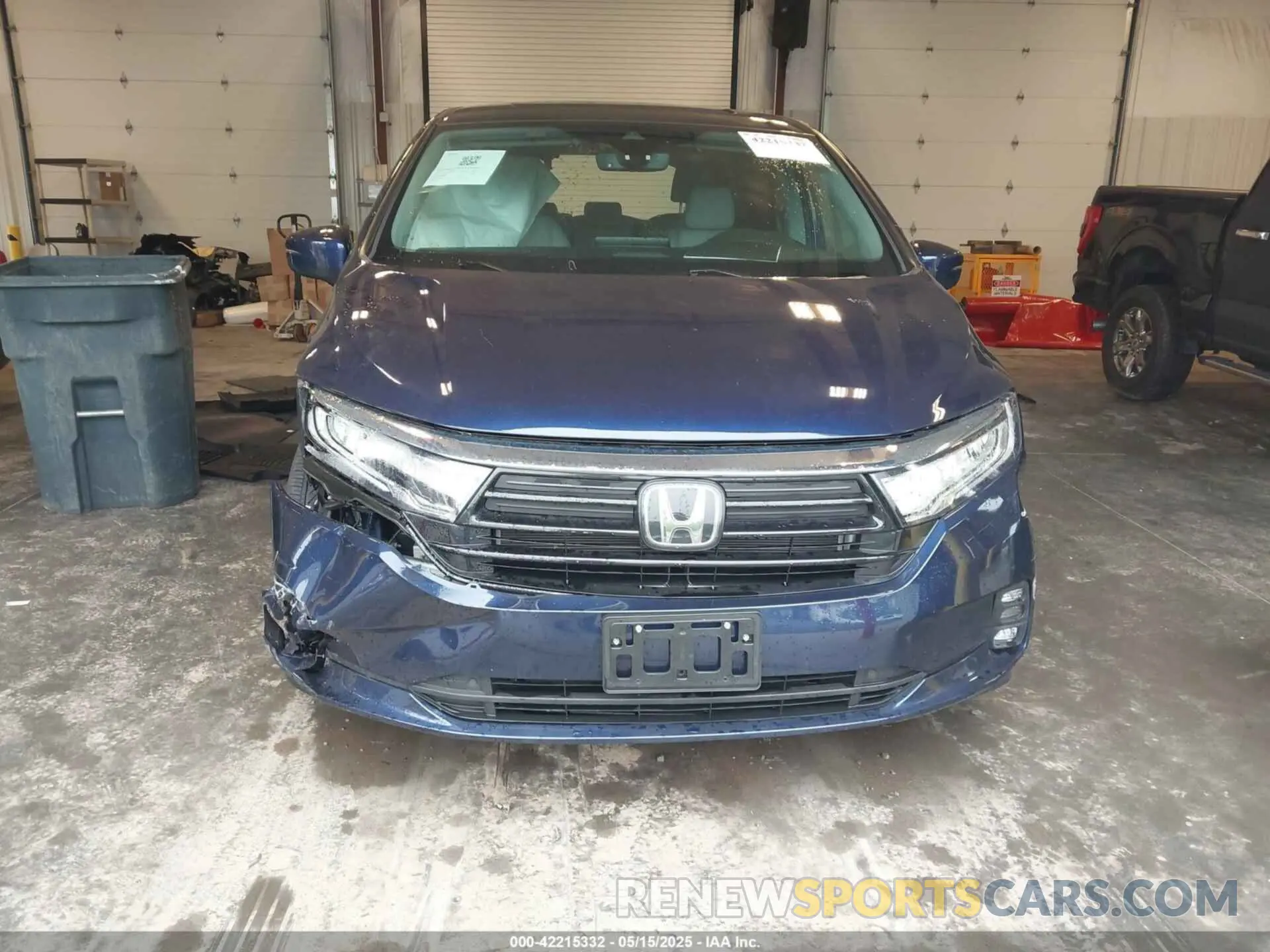 12 Photograph of a damaged car 5FNRL6H6XRB067584 HONDA ODYSSEY 2024