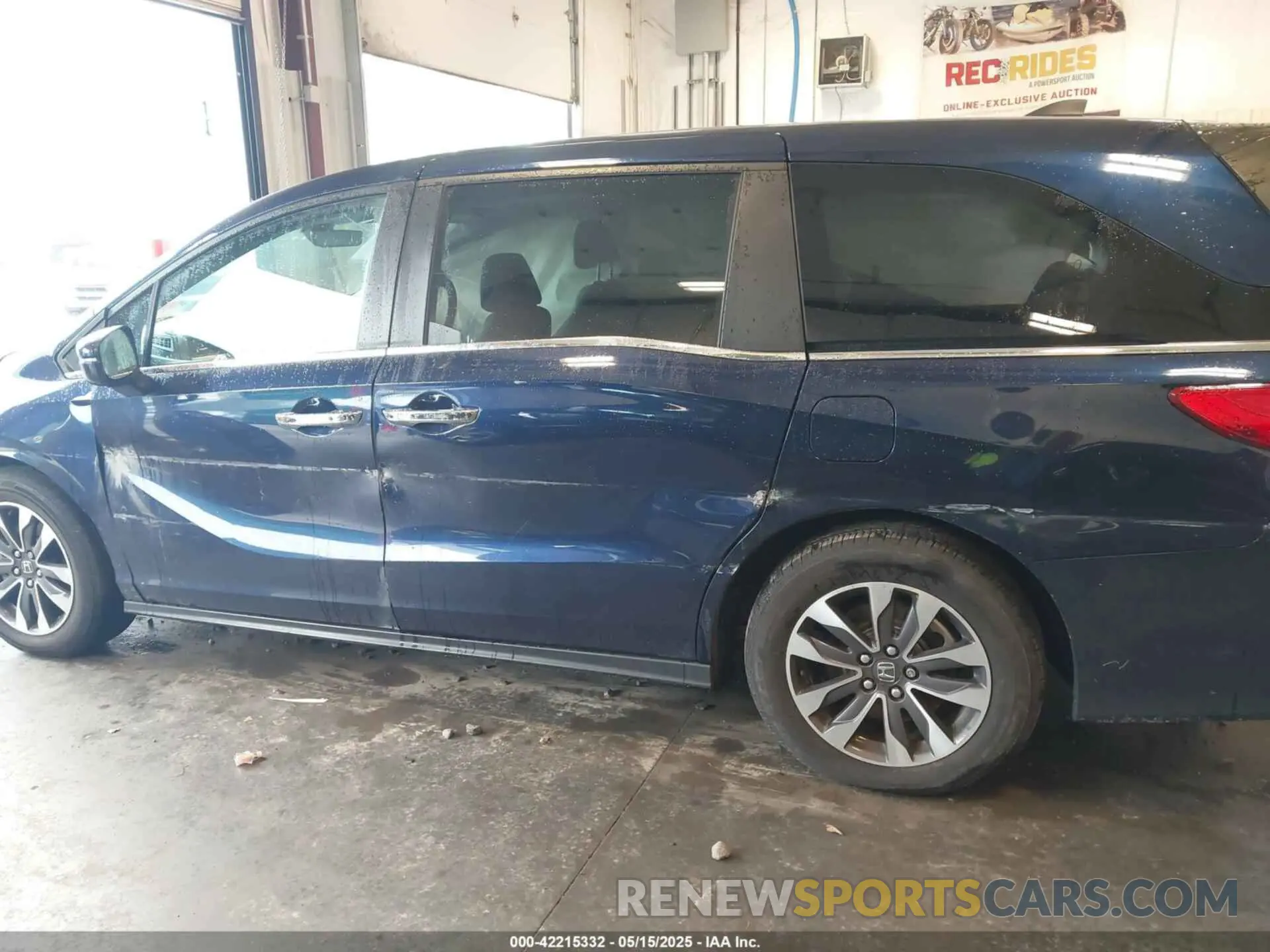 14 Photograph of a damaged car 5FNRL6H6XRB067584 HONDA ODYSSEY 2024