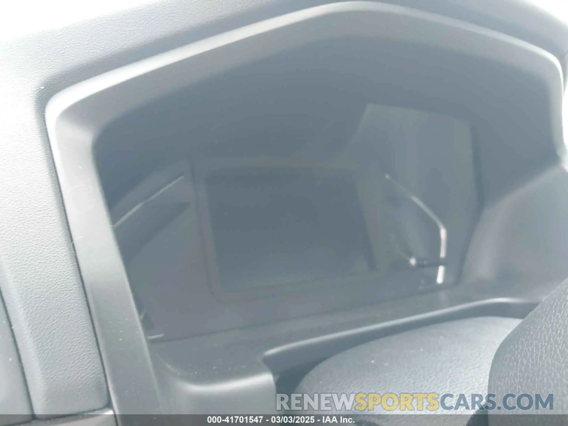 14 Photograph of a damaged car 5FNRL6H75RB056176 HONDA ODYSSEY 2024