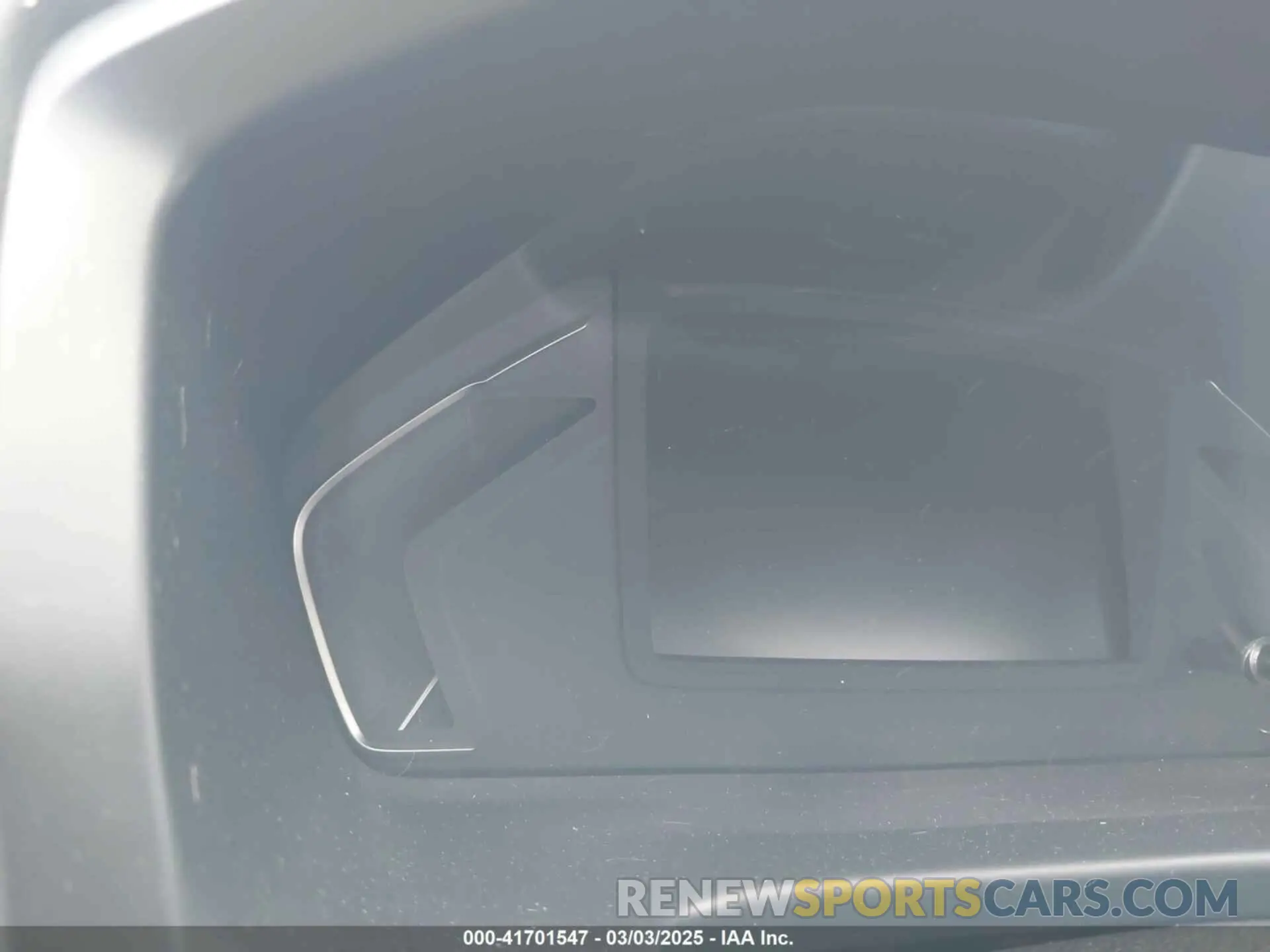 7 Photograph of a damaged car 5FNRL6H75RB056176 HONDA ODYSSEY 2024