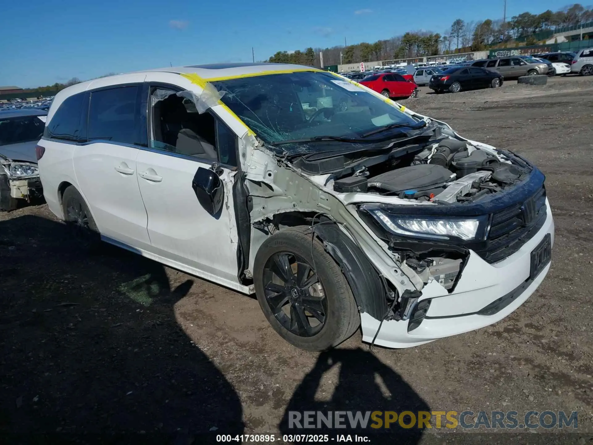 1 Photograph of a damaged car 5FNRL6H78RB005741 HONDA ODYSSEY 2024