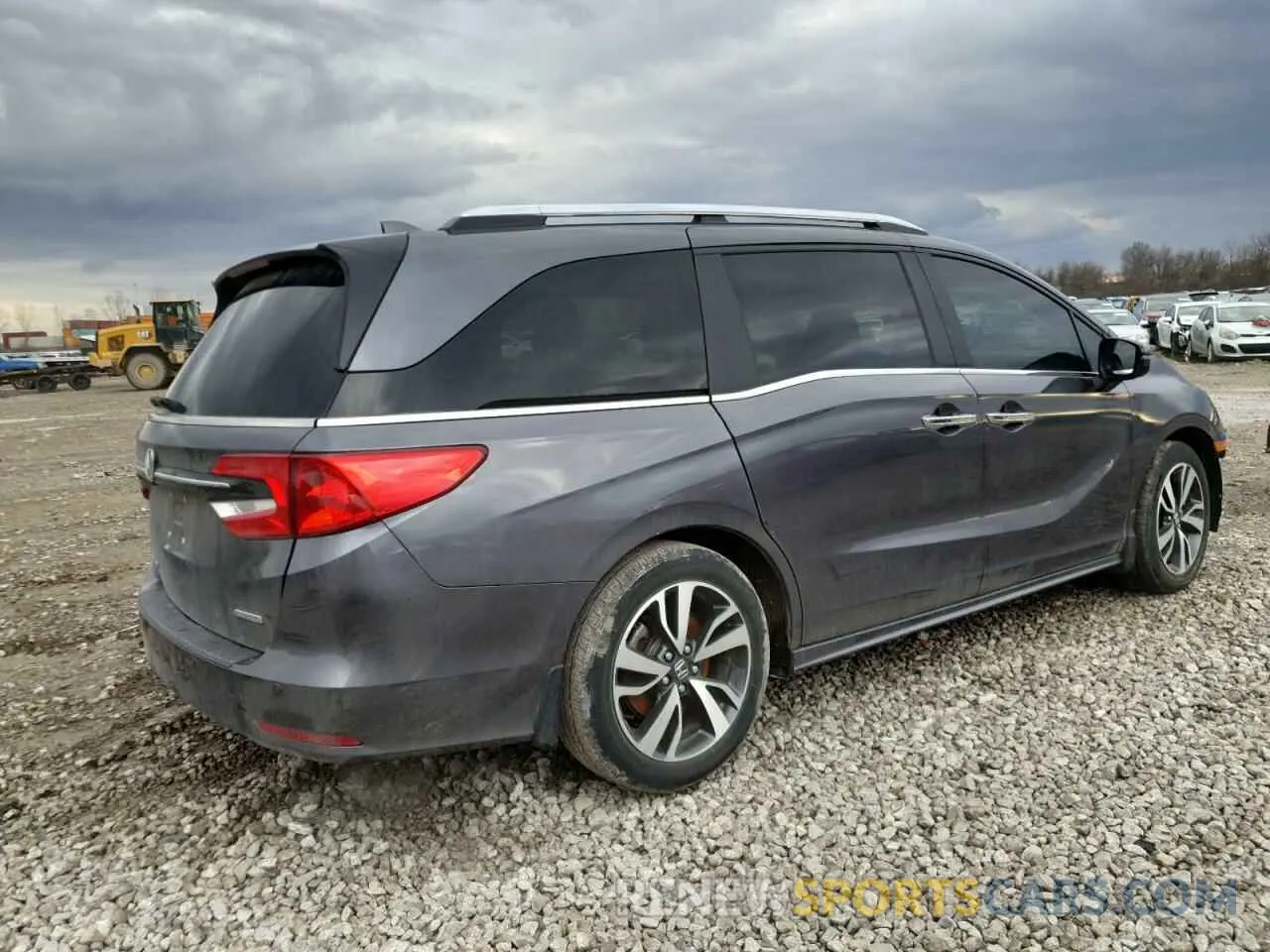 3 Фотография поврежденного автомобиля 5FNRL6H80RB002678 HONDA ODYSSEY 2024