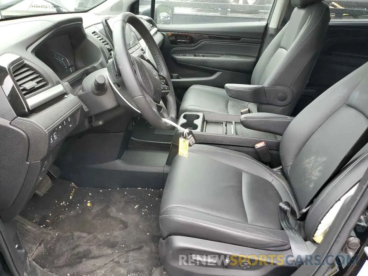7 Photograph of a damaged car 5FNRL6H81RB002382 HONDA ODYSSEY 2024