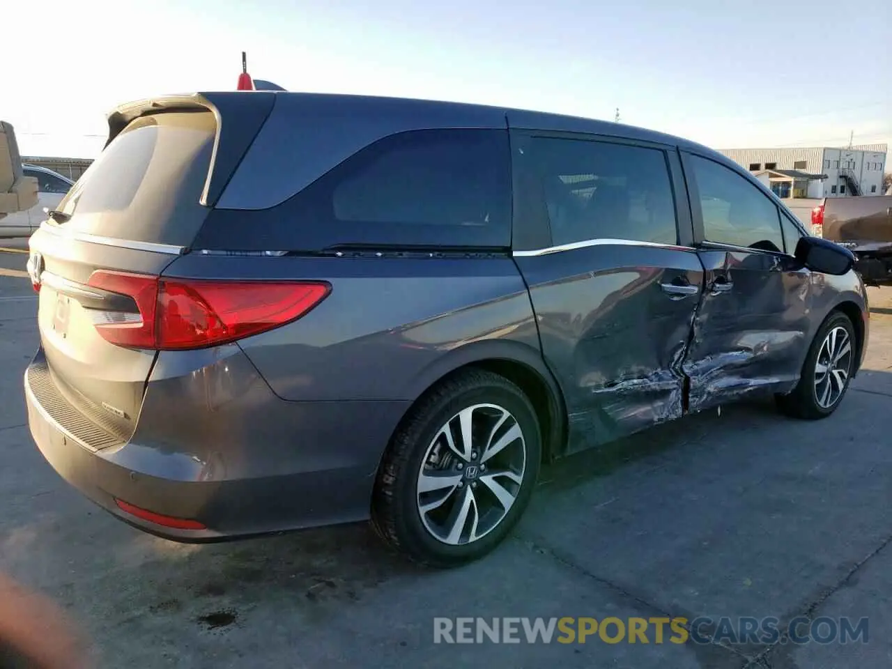 3 Фотография поврежденного автомобиля 5FNRL6H82RB034130 HONDA ODYSSEY 2024