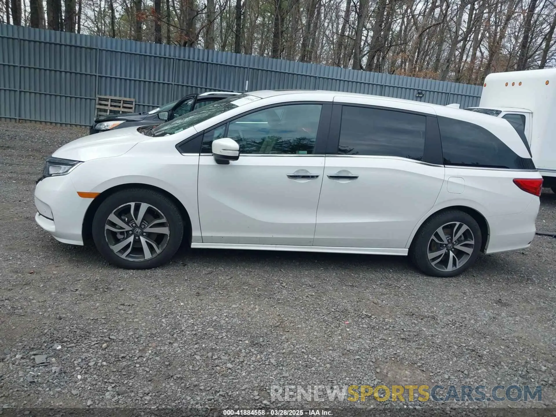 14 Фотография поврежденного автомобиля 5FNRL6H82RB055267 HONDA ODYSSEY 2024