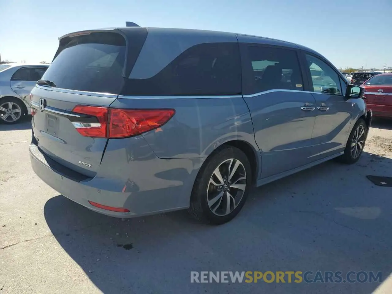 3 Photograph of a damaged car 5FNRL6H84RB001517 HONDA ODYSSEY 2024
