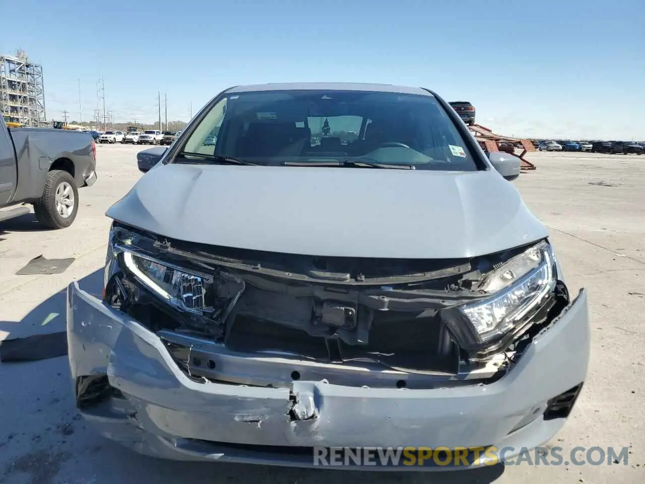 5 Photograph of a damaged car 5FNRL6H84RB001517 HONDA ODYSSEY 2024