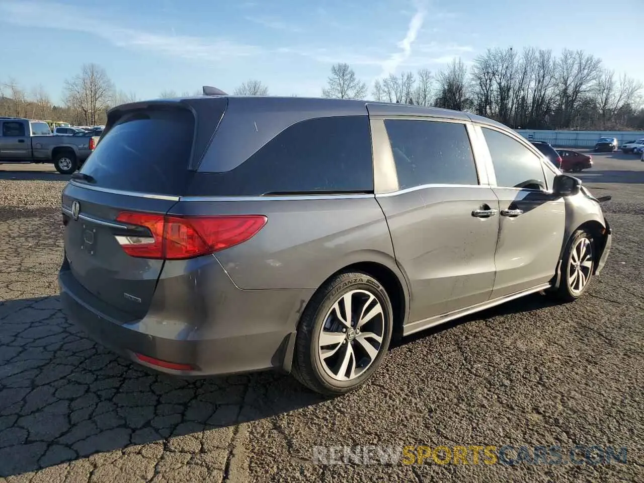 3 Photograph of a damaged car 5FNRL6H88RB032186 HONDA ODYSSEY 2024