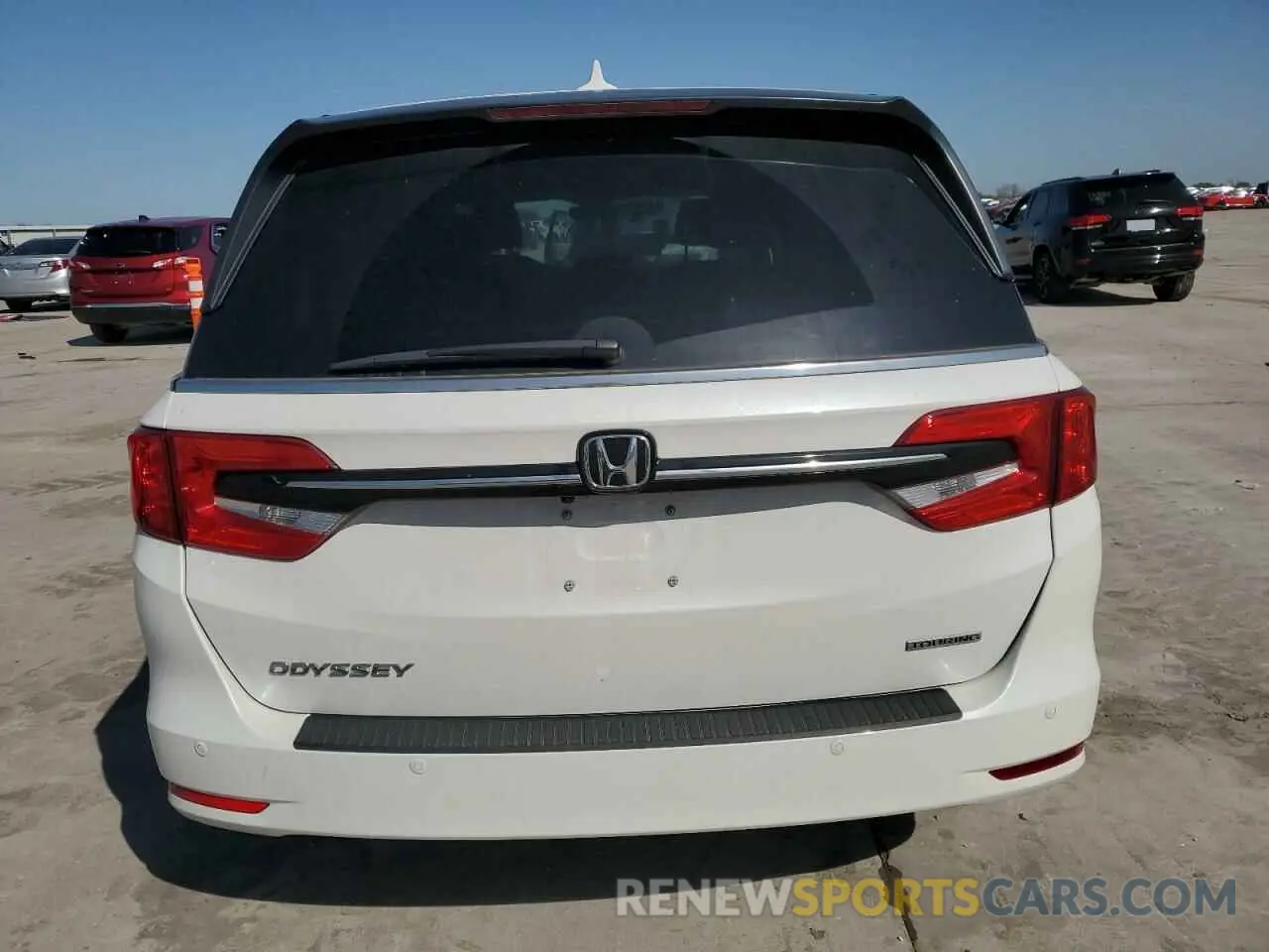 6 Photograph of a damaged car 5FNRL6H8XRB005636 HONDA ODYSSEY 2024