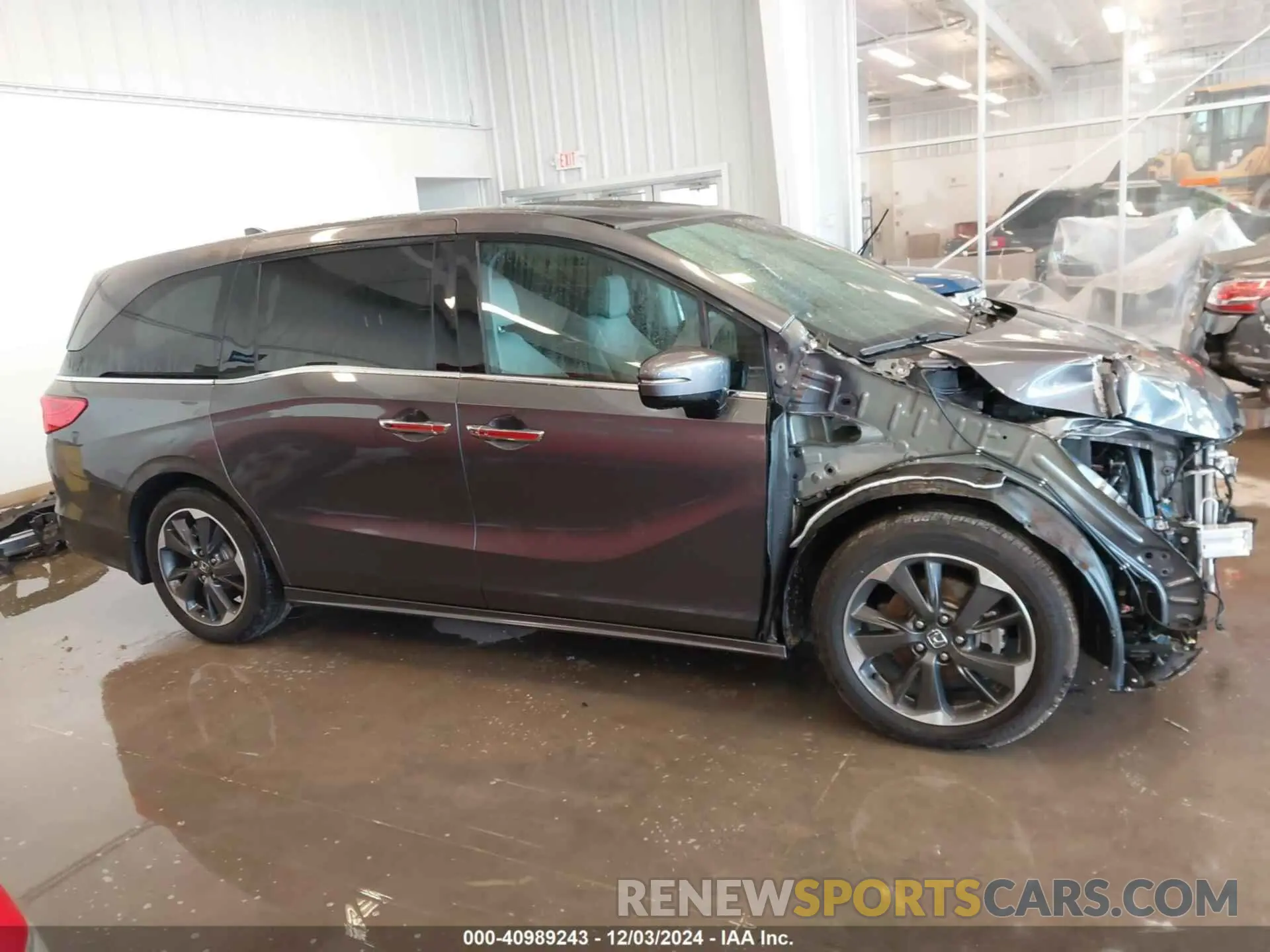 14 Photograph of a damaged car 5FNRL6H92RB037361 HONDA ODYSSEY 2024