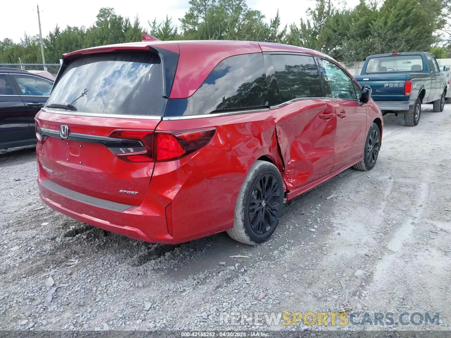 4 Фотография поврежденного автомобиля 5FNRL6H74SB050410 HONDA ODYSSEY 2025