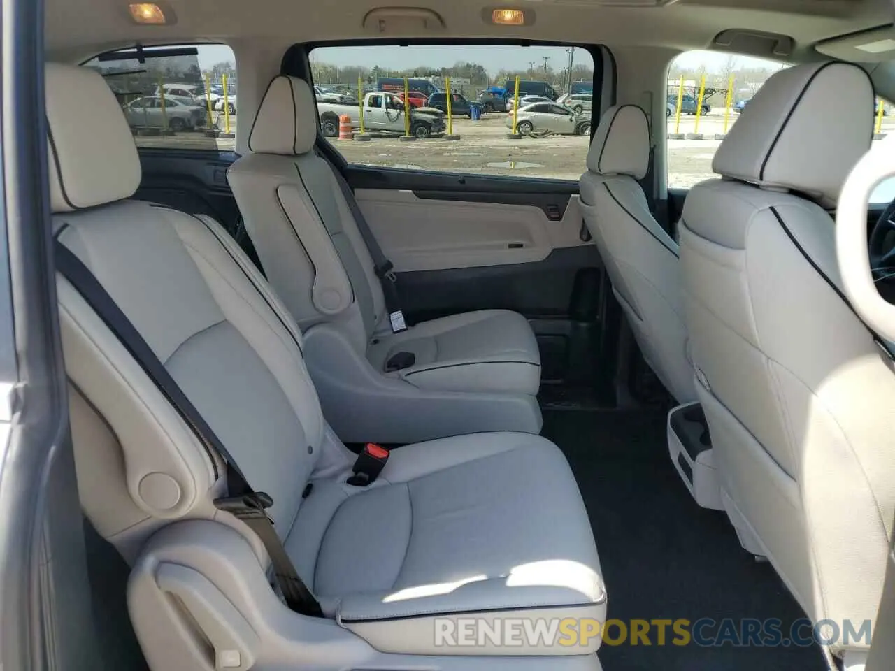 11 Фотография поврежденного автомобиля 5FNRL6H82SB025708 HONDA ODYSSEY 2025