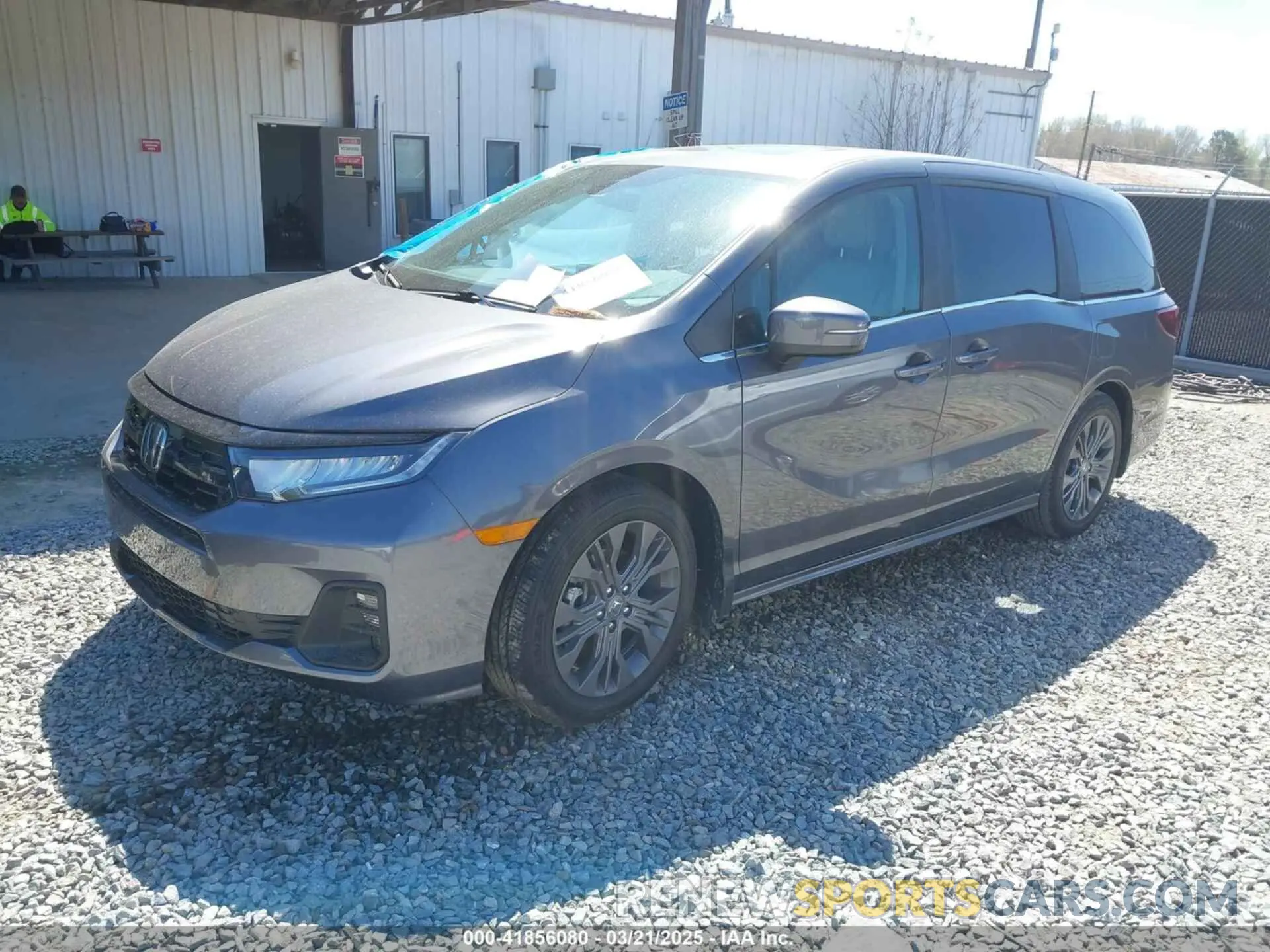2 Photograph of a damaged car 5FNRL6H84SB028769 HONDA ODYSSEY 2025